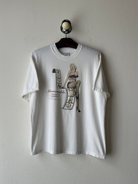 Marilyn Monroe T-shirt Tee Tシャツ バンT バンドTシャツ マリリンモンロー Toto Praha Vintage clothing shop Antique shop 古着屋 プラハ Showroom appointment Prague ユーロ古着 ヨーロッパ古着 古着卸 ヴィンテージ