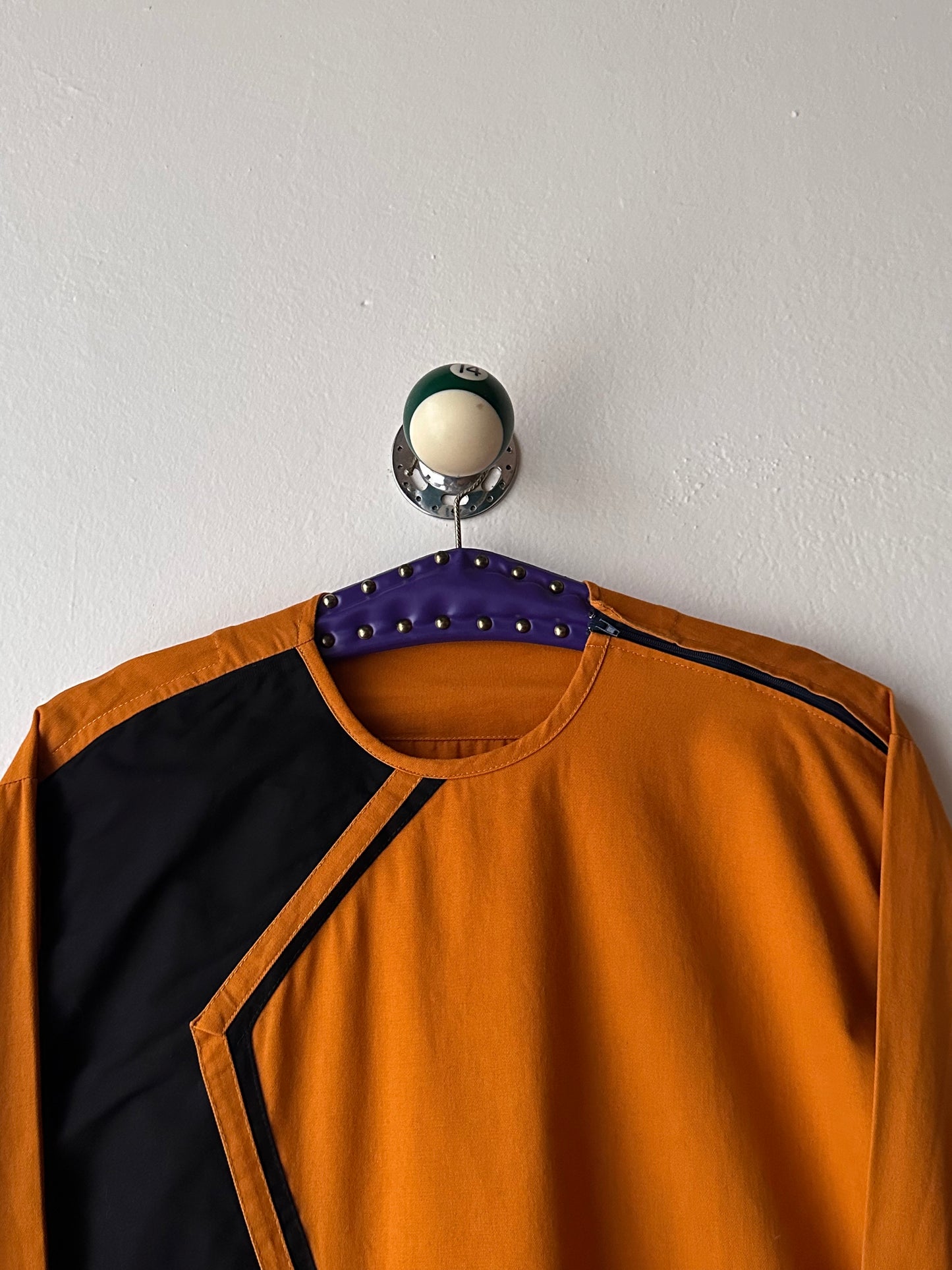 Toto Praha Vintage clothing store Prague Antique shop 古着屋 ヴィンテージ アンティーク ユーロ古着 ヨーロッパ古着 フランス買い付け 古着卸 ショールーム プラハ