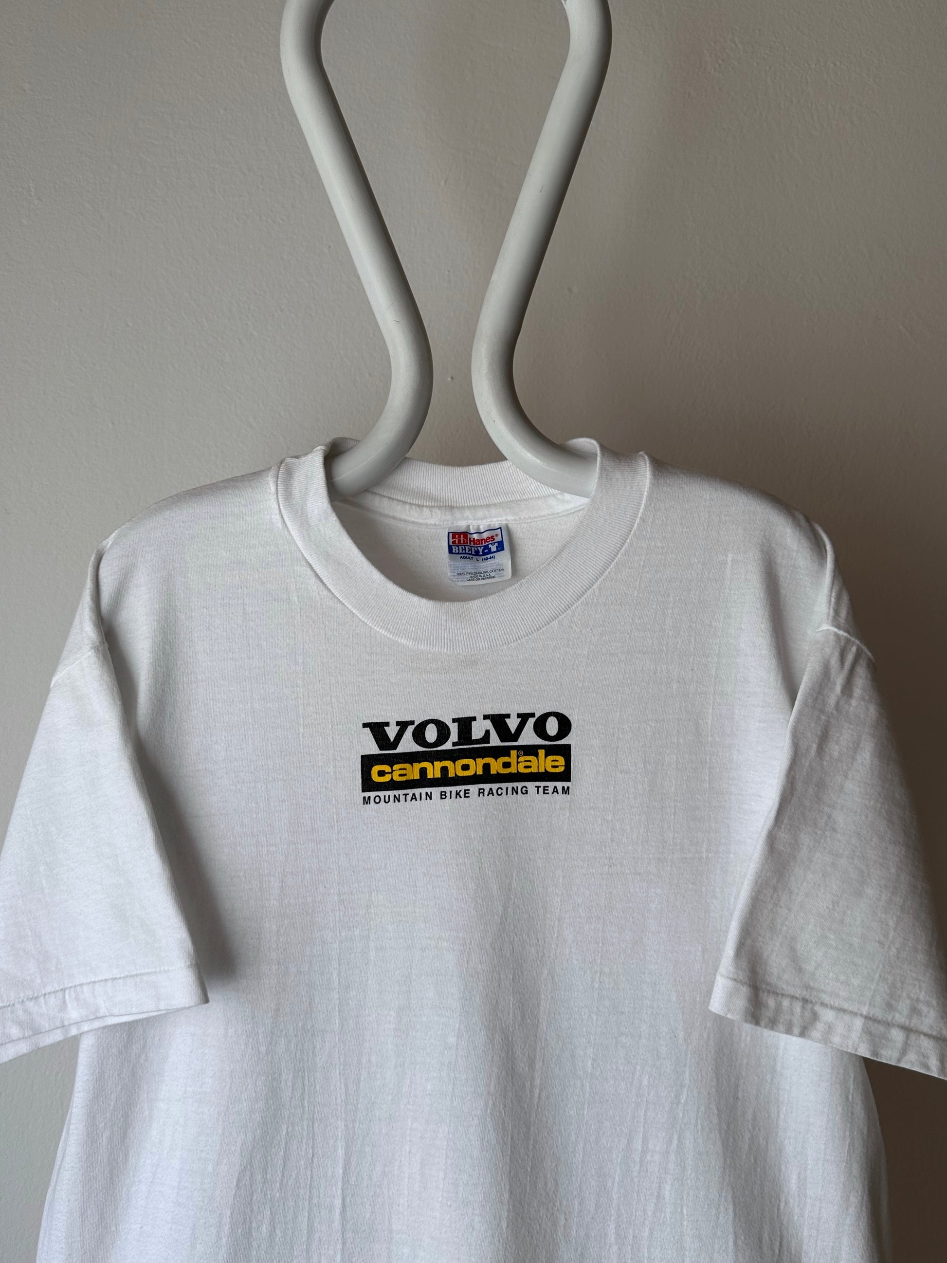 90's VOLVO 90年代 ボルボ Tシャツ Tee T-shirt Toto 古着屋 プラハ 古着 Praha Prague Vintage store  ユーロ古着 ヨーロッパ古着 フランス買い付け アメリカ古着 