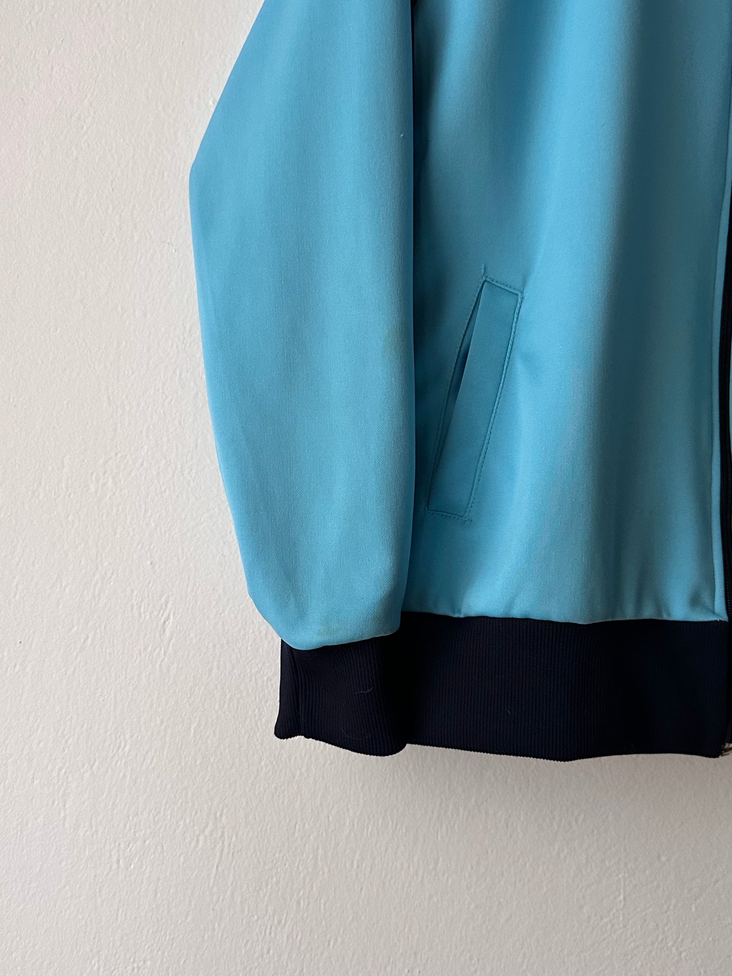 Unoriginal adidas jersey jkt