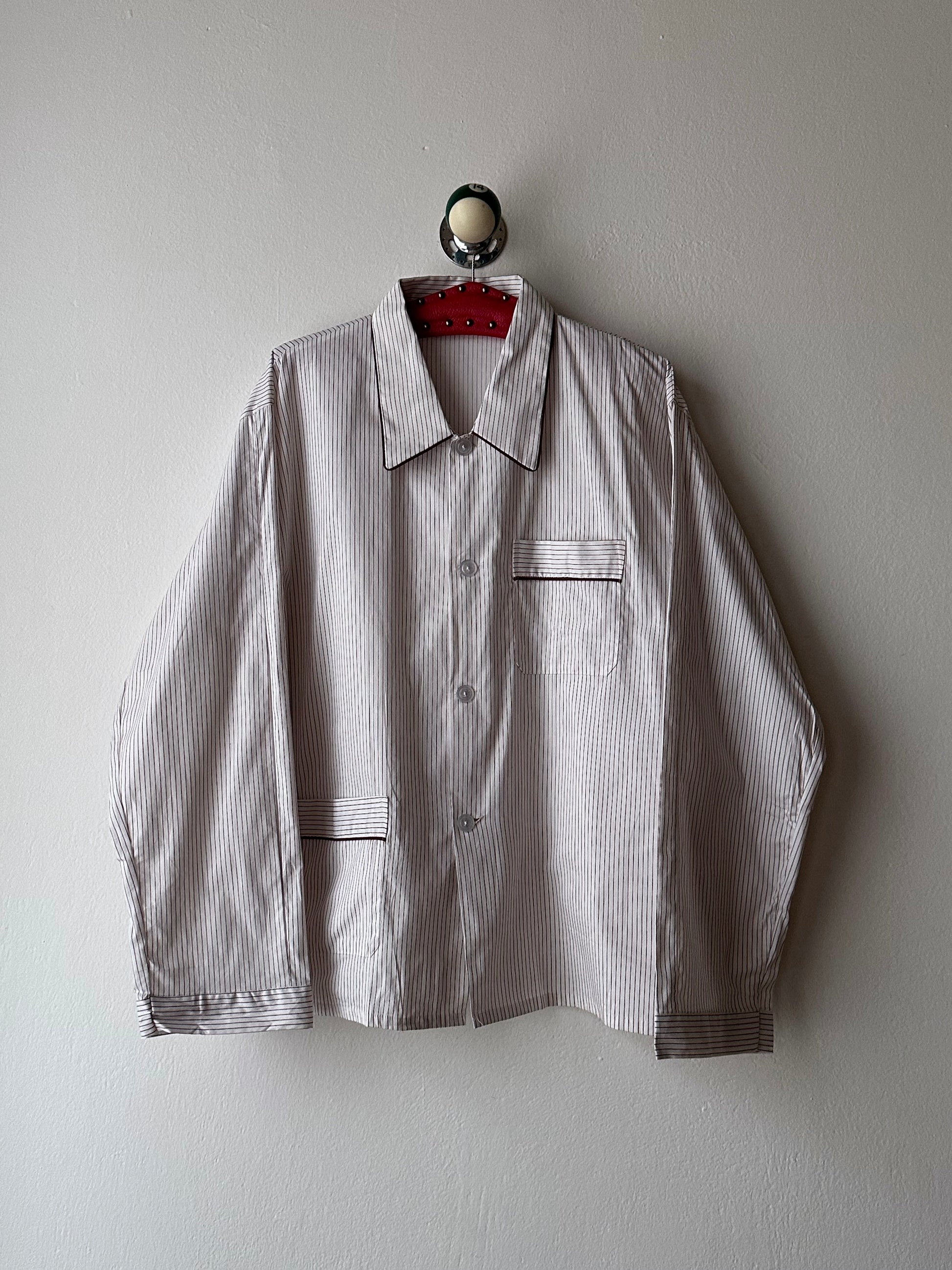 Toto Praha Vintage clothing store Prague Antique shop 古着屋 ヴィンテージ アンティーク ユーロ古着 ヨーロッパ古着 フランス買い付け 古着卸 ショールーム プラハ