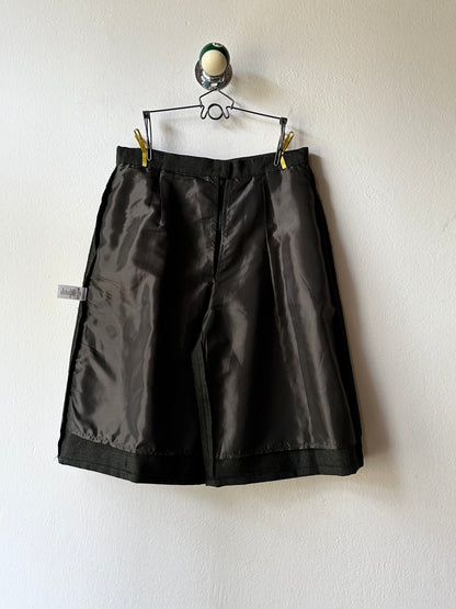 Virgin wool dress shorts in grey olive W30