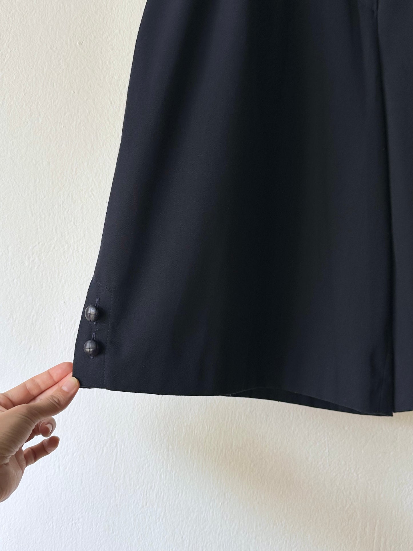 Dark navy wide shorts W31-33
