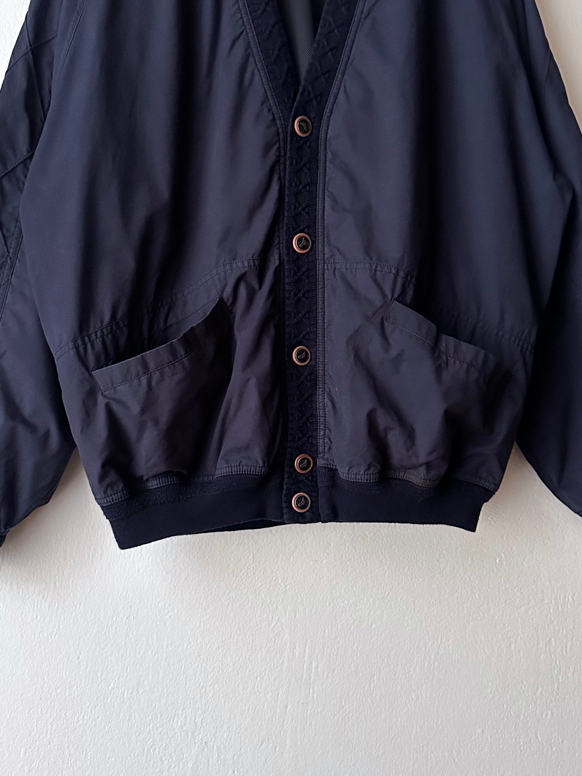 Toto Praha Vintage clothing store Prague Antique shop 古着屋 ヴィンテージ アンティーク ユーロ古着 ヨーロッパ古着 フランス買い付け 古着卸 ショールーム プラハ