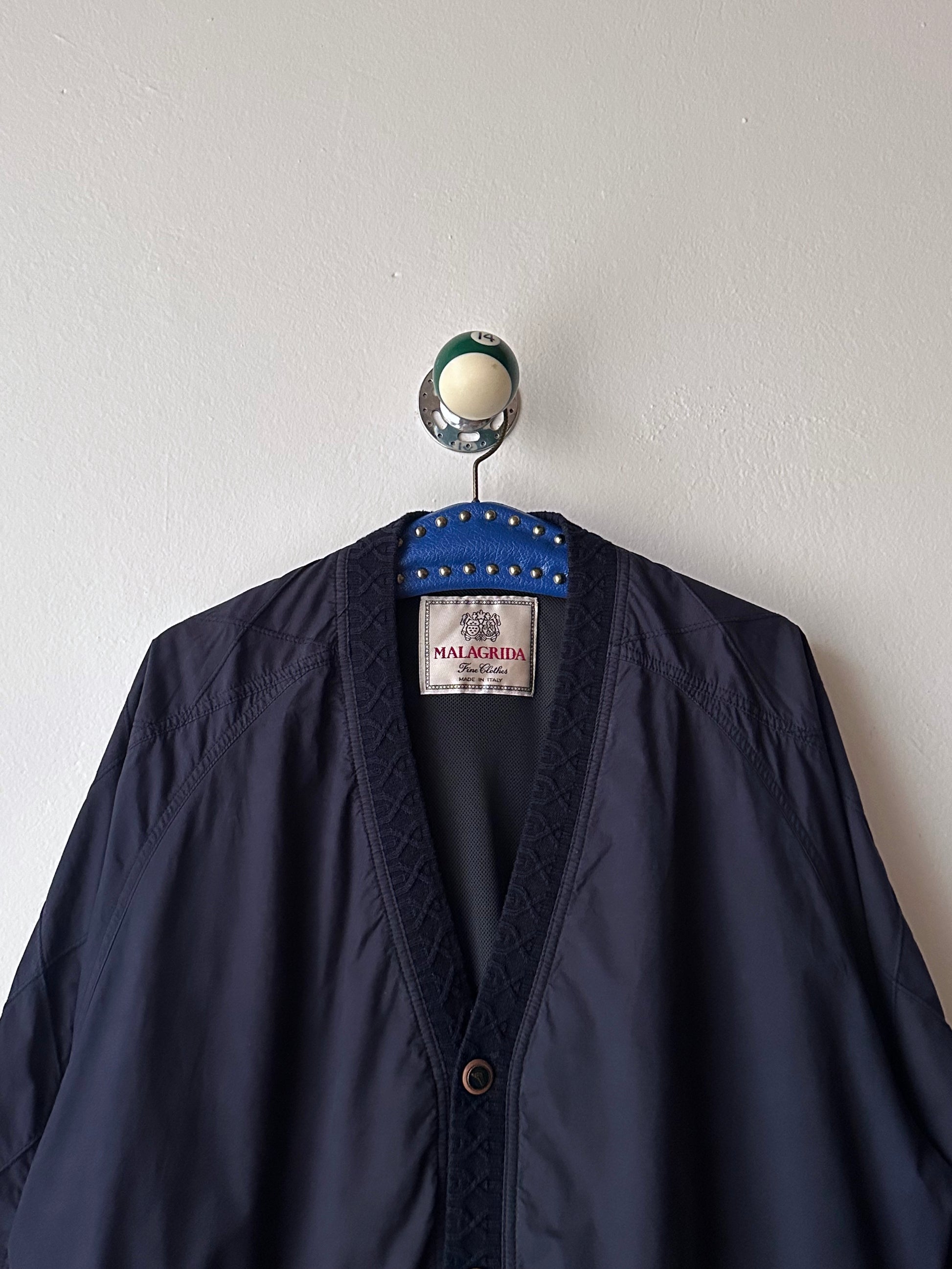 Toto Praha Vintage clothing store Prague Antique shop 古着屋 ヴィンテージ アンティーク ユーロ古着 ヨーロッパ古着 フランス買い付け 古着卸 ショールーム プラハ