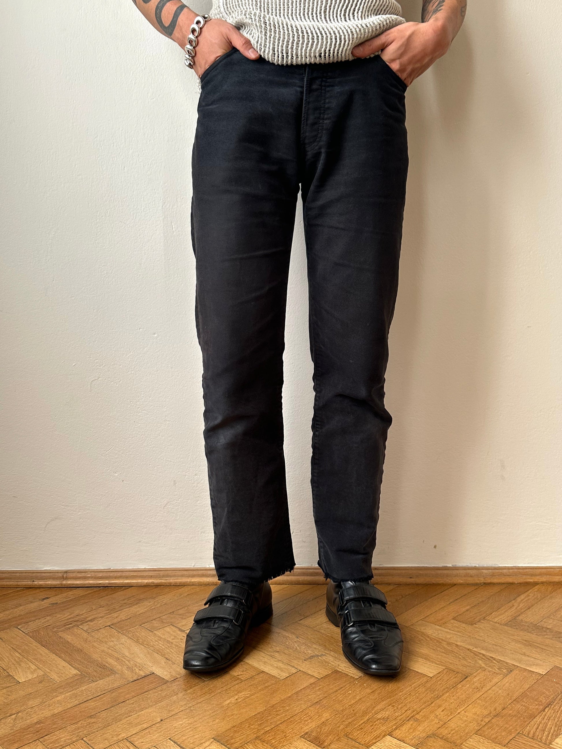 プラダ Prada Leather sneaker 皮靴 Black 黒 Toto Praha Vintage clothing shop store 古着屋 プラハ Prague Made in Italy 90年代 ヴィンテージ 