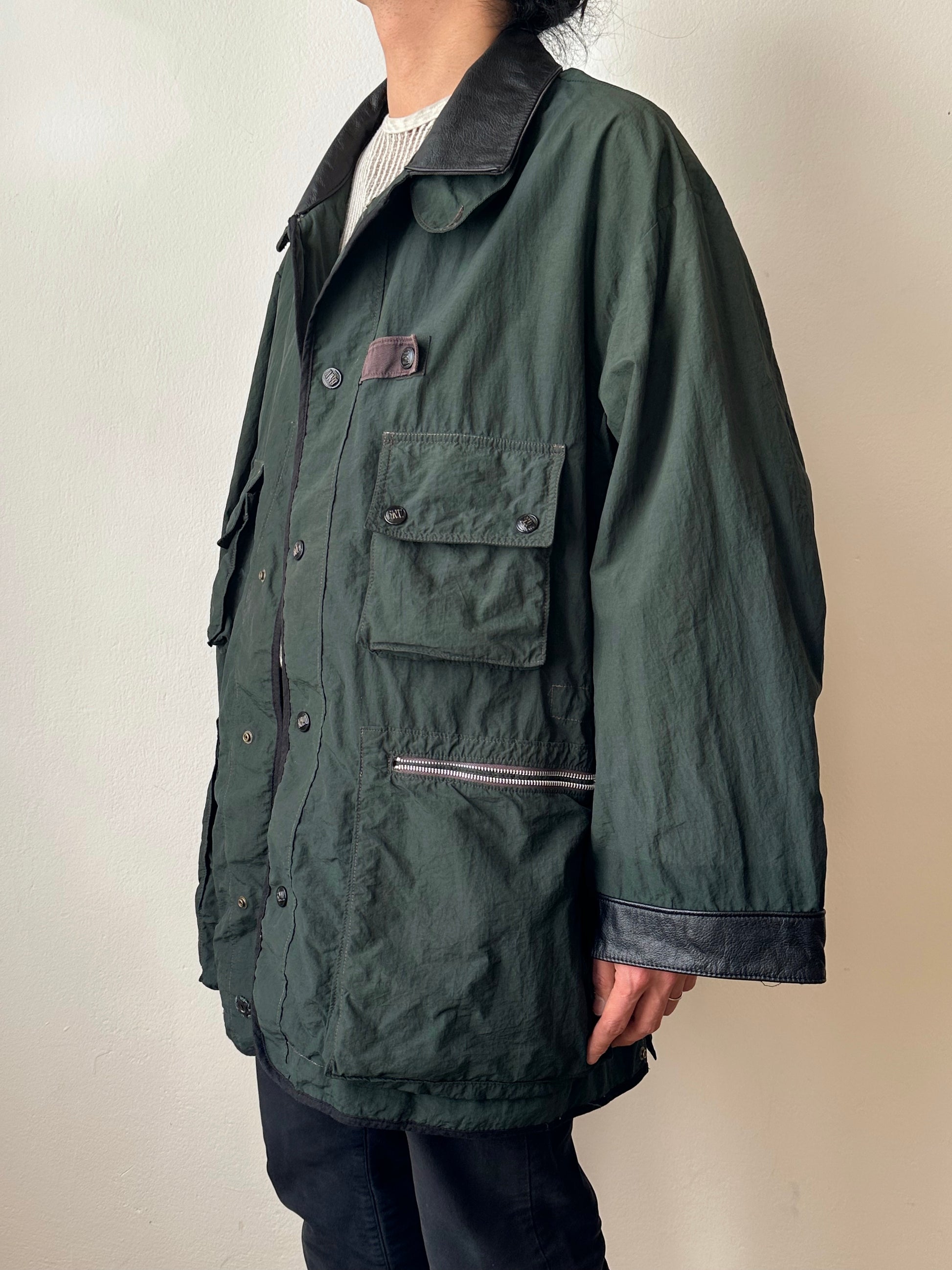 1980's Boneville Massimo osti Made in Italy CP Company ボネビル 80年代 Vintage ヴィンテージ マッシモオスティ Toto Praha Vintage clothing shop store 古着屋 プラハ Prague Nylon ナイロン 80年代 ユーロ古着 ヨーロッパ古着 古着卸 Rare レア 