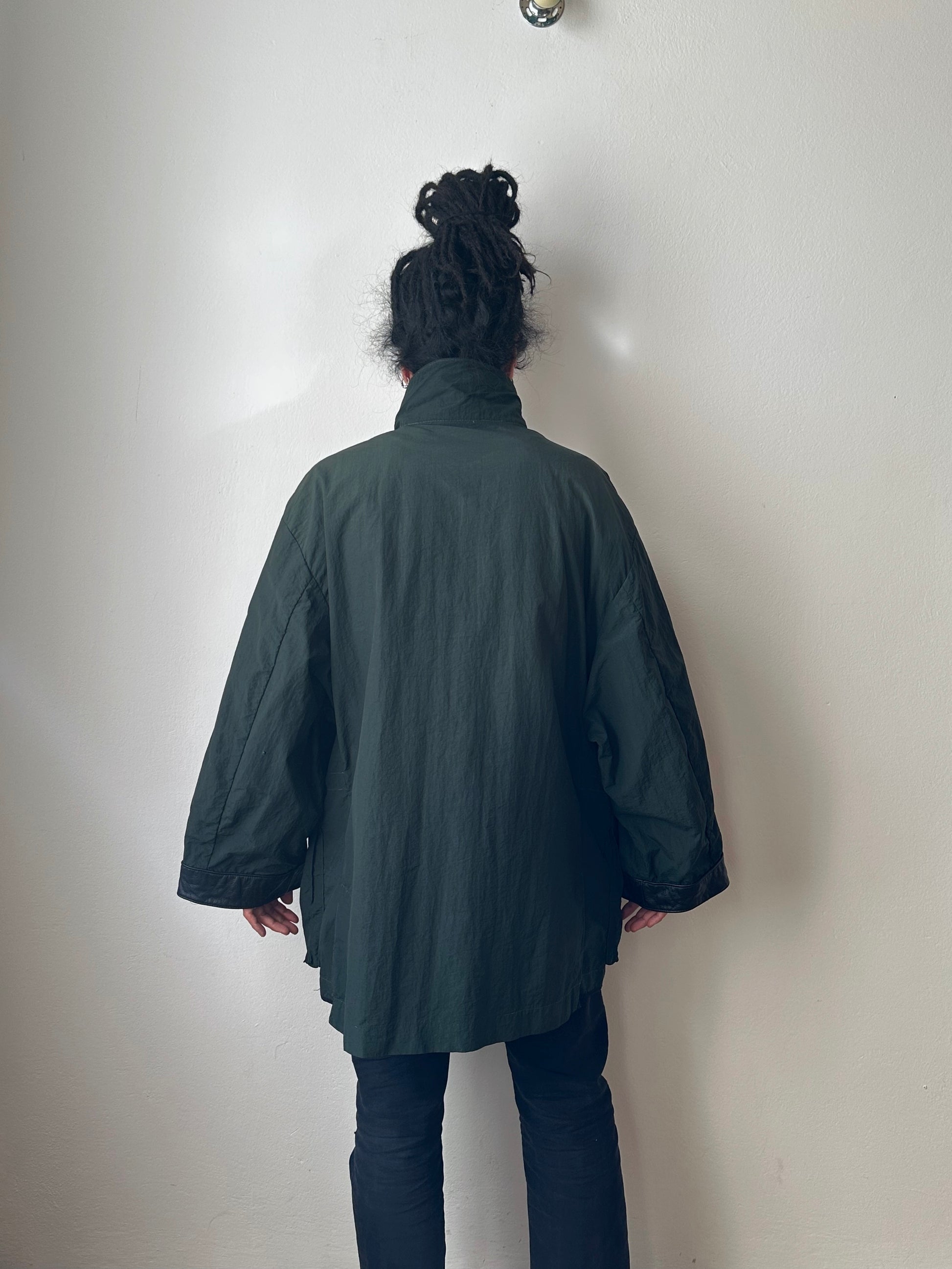 1980's Boneville Massimo osti Made in Italy CP Company ボネビル 80年代 Vintage ヴィンテージ マッシモオスティ Toto Praha Vintage clothing shop store 古着屋 プラハ Prague Nylon ナイロン 80年代 ユーロ古着 ヨーロッパ古着 古着卸 Rare レア 