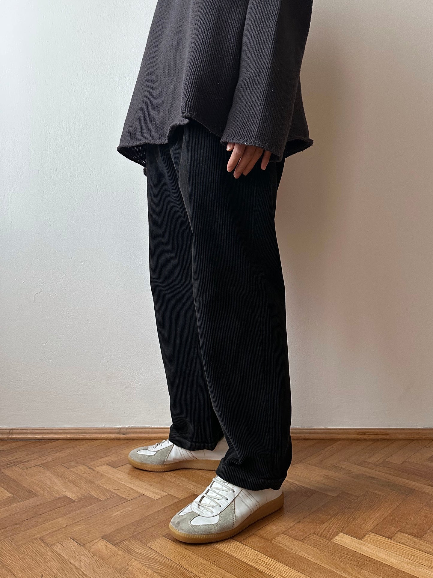 70s French black corduroy - w32