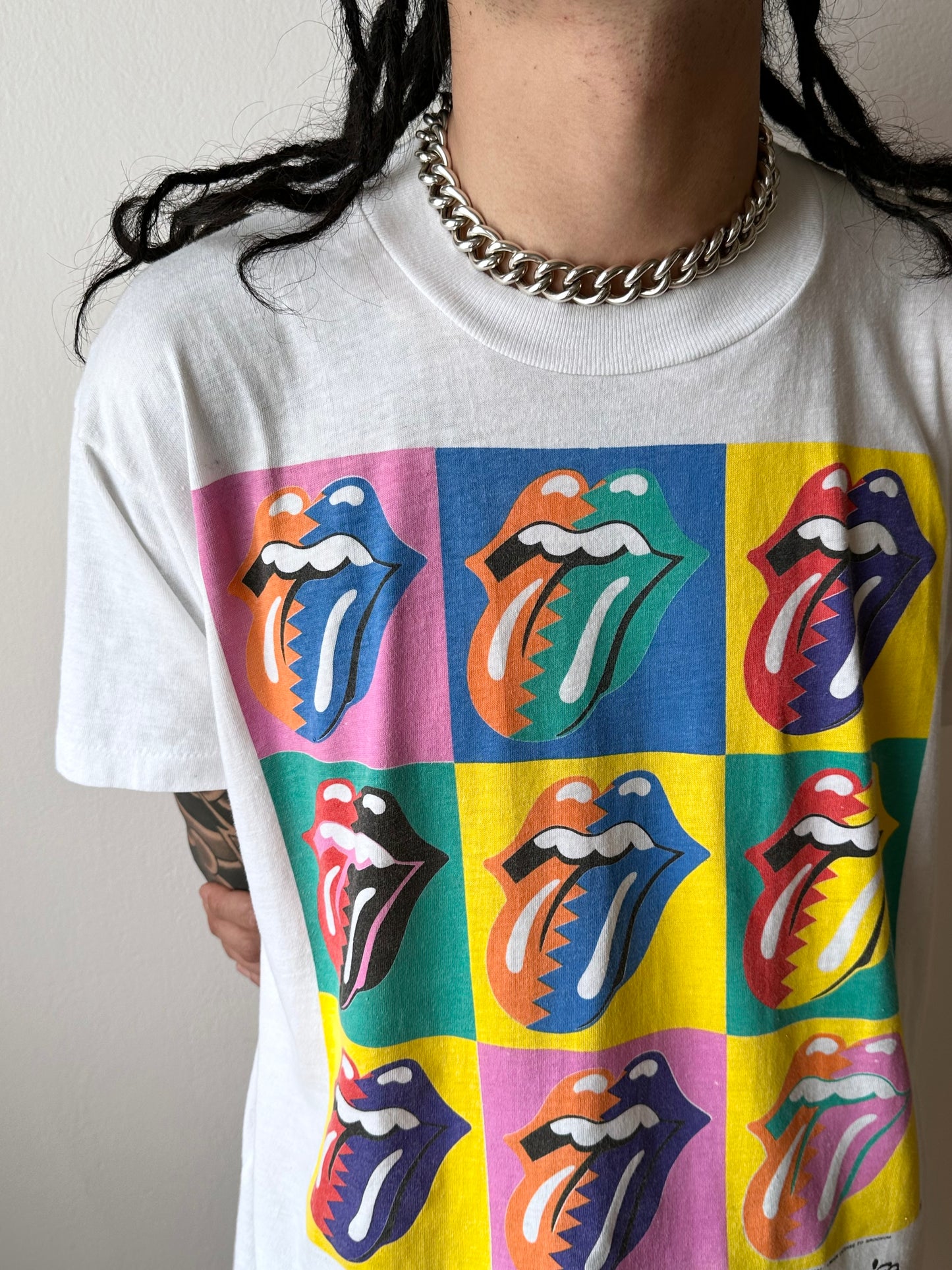 Italy 925 curve curb chain necklace fat chubby chunky sterling silver Italian vintage jewelry イタリア シルバーネックレス シルバーチェーン チェーンネックレス ヴィンテージ カーブチェーン シルバージュエリー シルバーアクセサリー TOTO プラハ 古着屋 古着 ヴィンテージショップ フリマ 90s rolling stones vintage tshirt tee