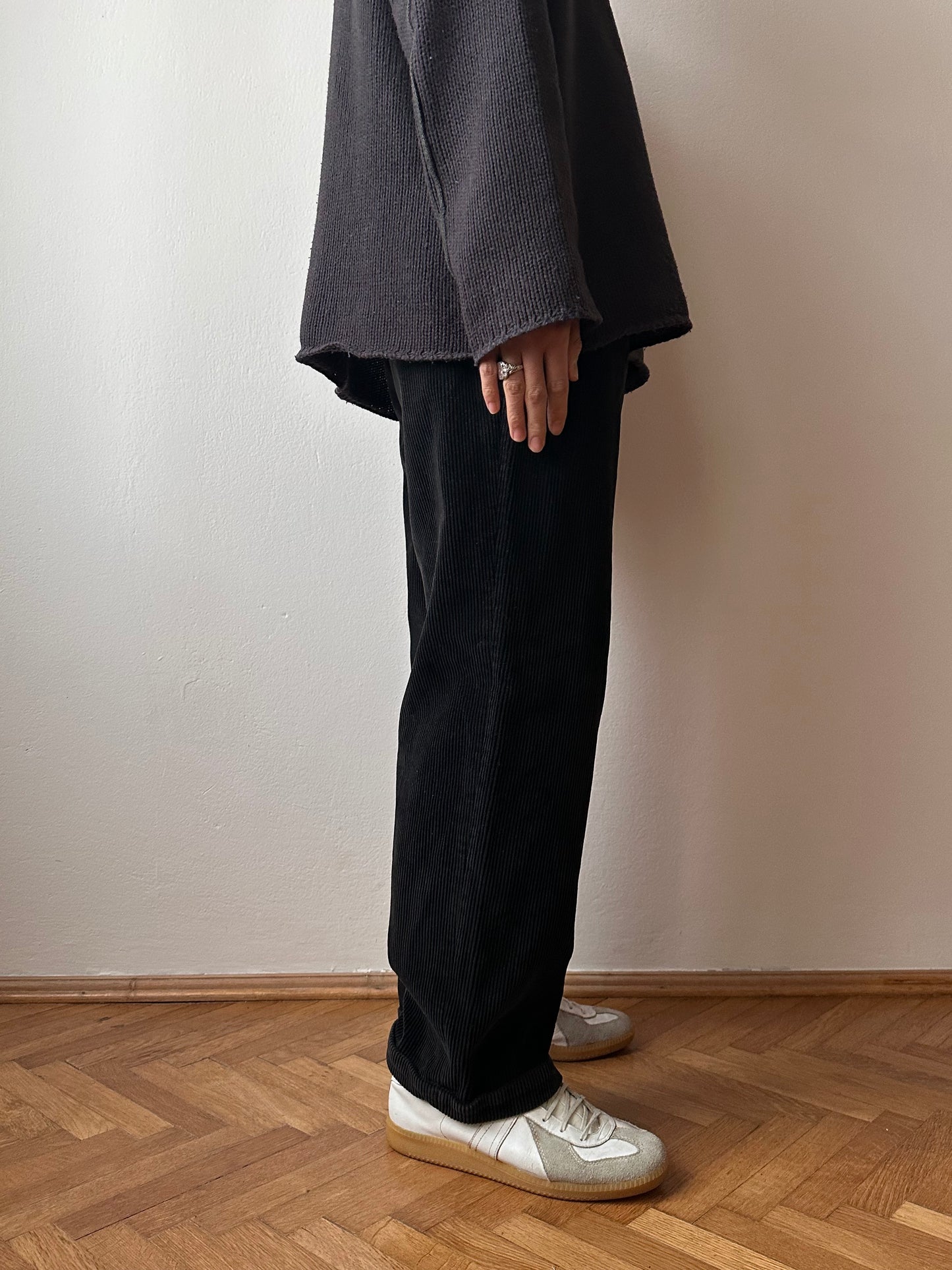 70s French black corduroy - w32