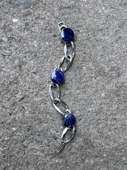 silver bangle vintage bracelet German Germany 925 lapis lazuri carb chain シルバーバングル チェーン シルバーチェーン ラピスラズリ チェーンブレスレット シルバーブレスレット シルバー ブレスレット バングル ヴィンテージ ドイツ ヴィンテージ 80s 80's 1980s 1980's mid century プラハ 古着屋 ヴィンテージジュエリー ジュエリー 古着 プラハ古着屋 チェコ古着屋 チェコ TOTO east European Europe 中欧 ヨーロッパ 中欧ジュエリー 中欧ヴィンテージ ユーロヴィンテージ ヨーロッパヴィンテージ