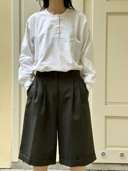 Virgin wool dress shorts in grey olive W30