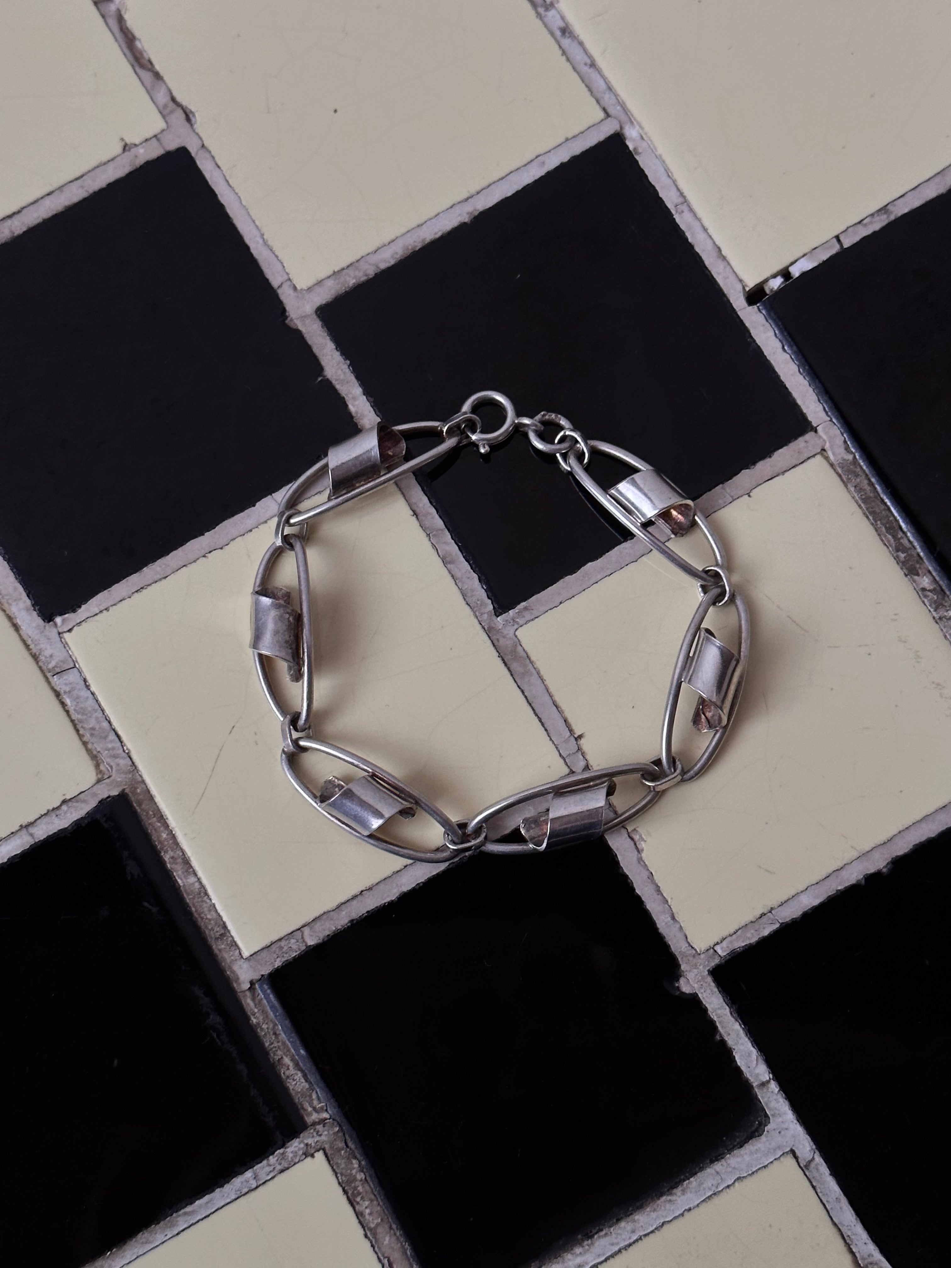 Silver 800 ドイツ　オールドブレスレット German 800 capsule chain bracelet – TOTO