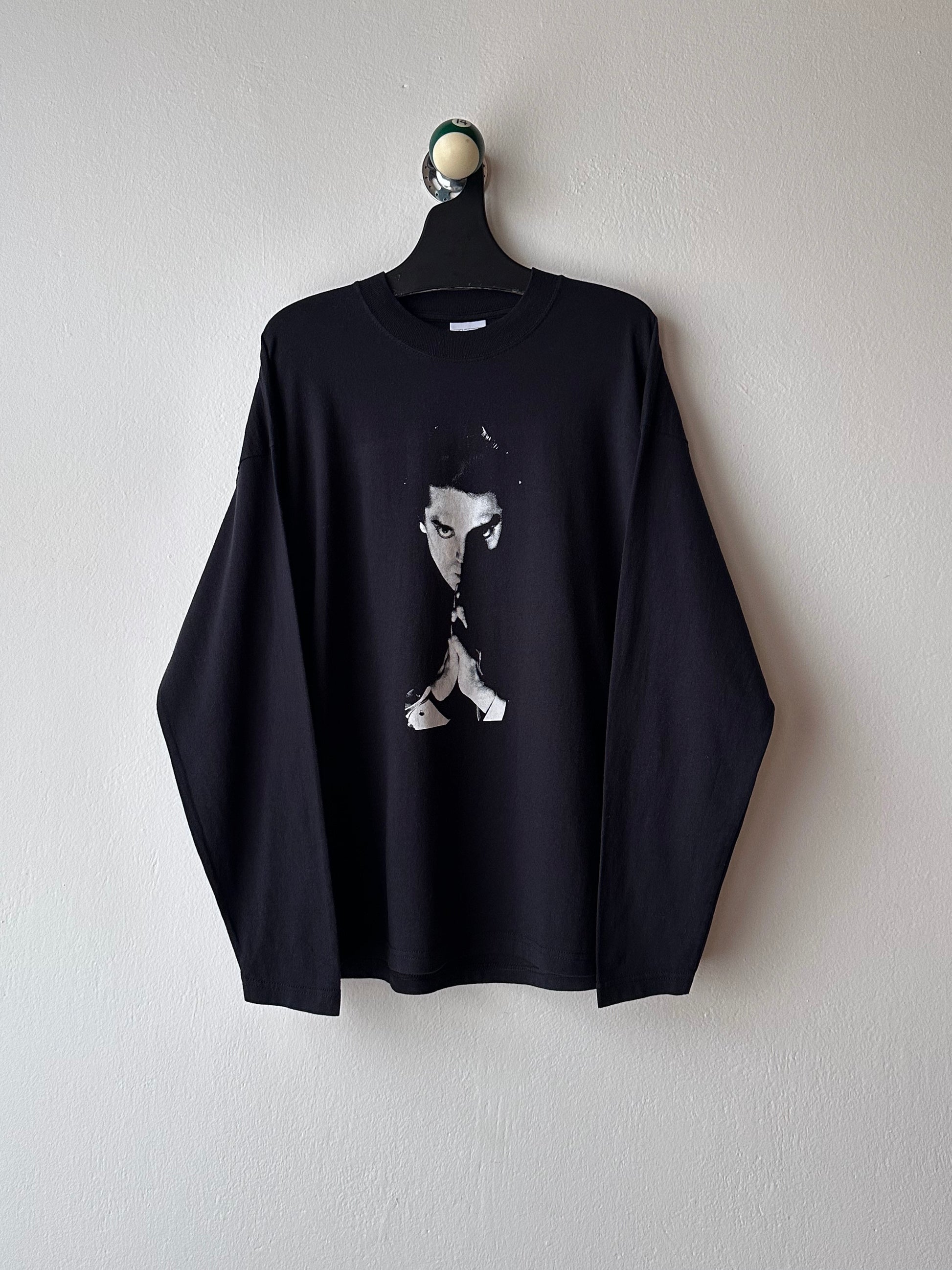 90's Devil Doll Band T shirt Tee Vintage Toto Praha Antique shop Vintage clothing store Showroom Prague プラハ 90年代 バンド Tシャツ Black 黒  ロンT ヴィンテージ ユーロ古着 古着卸 古着屋 