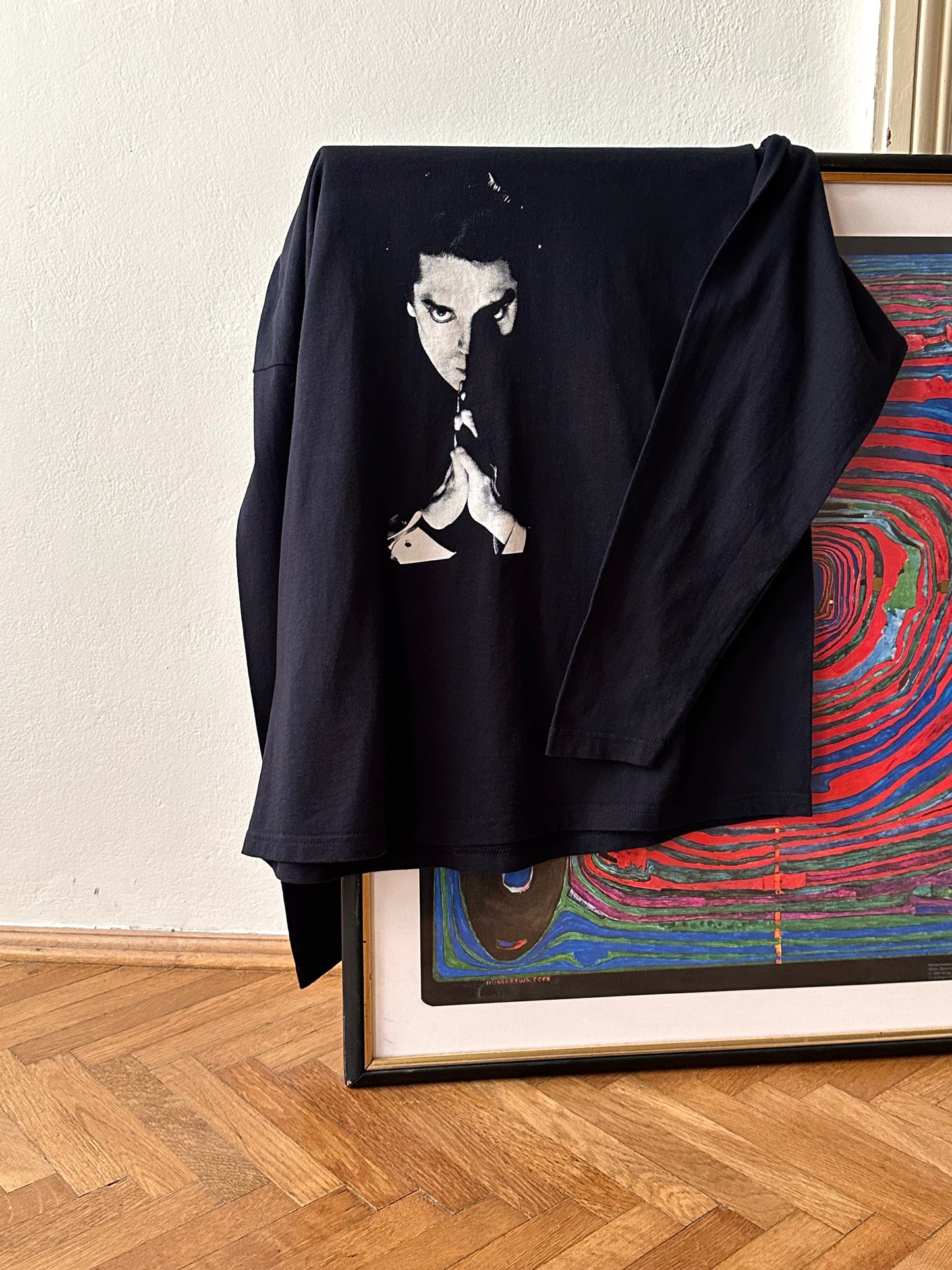 90's Devil Doll Band T shirt Tee Vintage Toto Praha Antique shop Vintage clothing store Showroom Prague プラハ 90年代 バンド Tシャツ Black 黒  ロンT ヴィンテージ ユーロ古着 古着卸 古着屋 