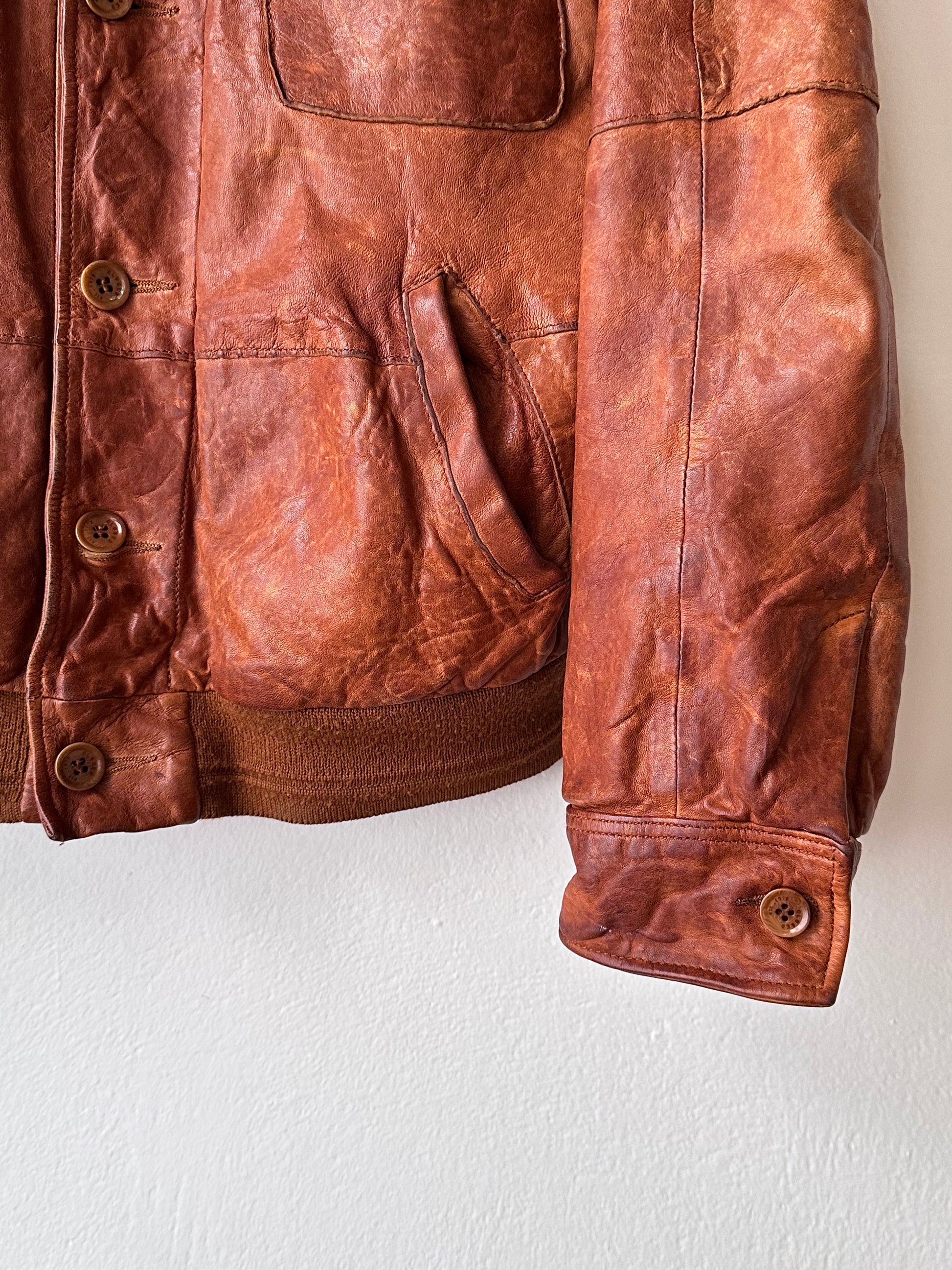 CLOSED Leather Jacket Made in Italy クローズド Vintage Toto Praha Vintage clothing store Antique shop Prague ヴィンテージ 古着屋 プラハ ショールーム Showroom appointment 予約製 ユーロ古着 ヨーロッパ古着 古着卸 フランス買い付け 