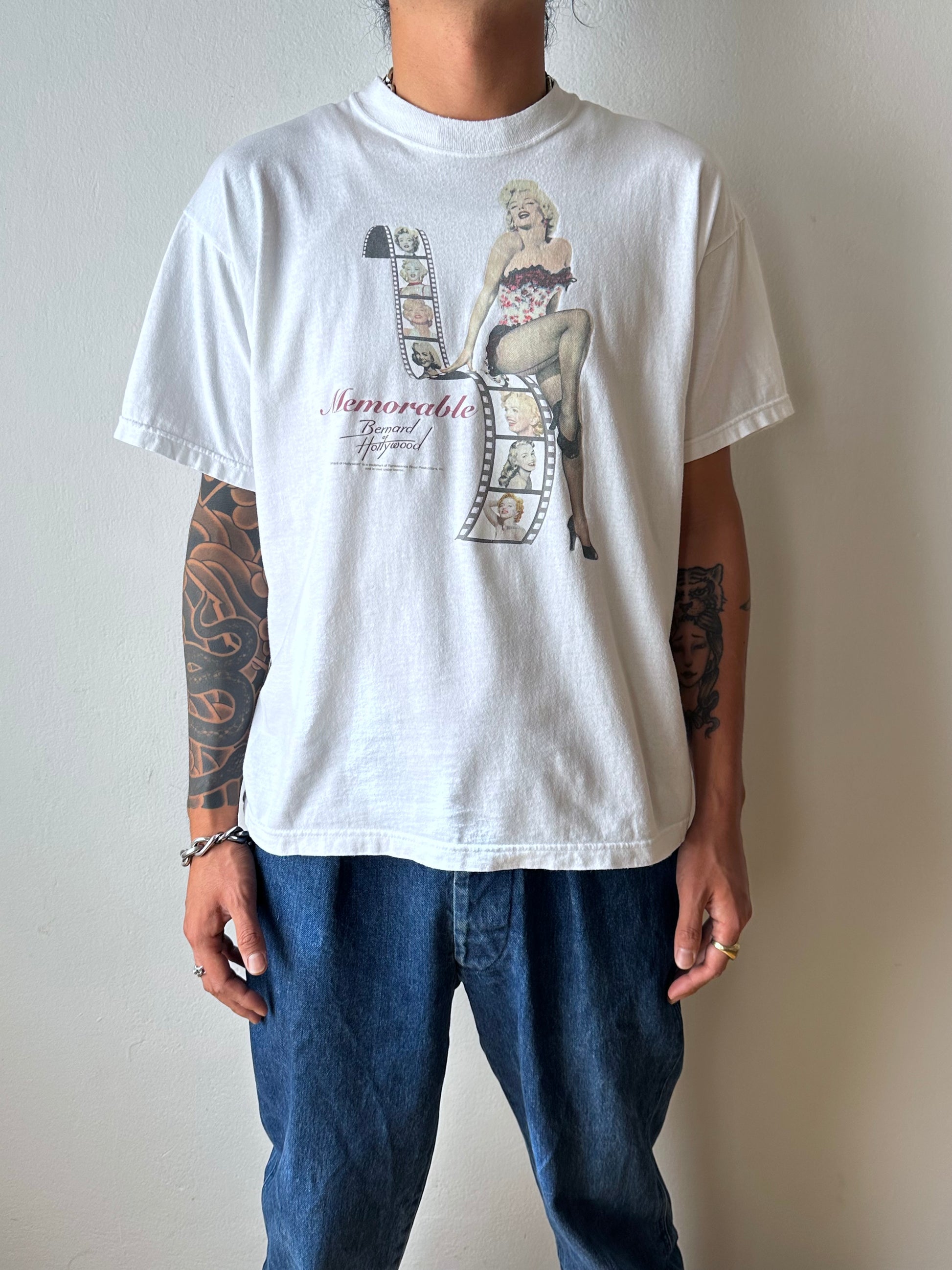 Marilyn Monroe T-shirt Tee Tシャツ バンT バンドTシャツ マリリンモンロー Toto Praha Vintage clothing shop Antique shop 古着屋 プラハ Showroom appointment Prague ユーロ古着 ヨーロッパ古着 古着卸 ヴィンテージ