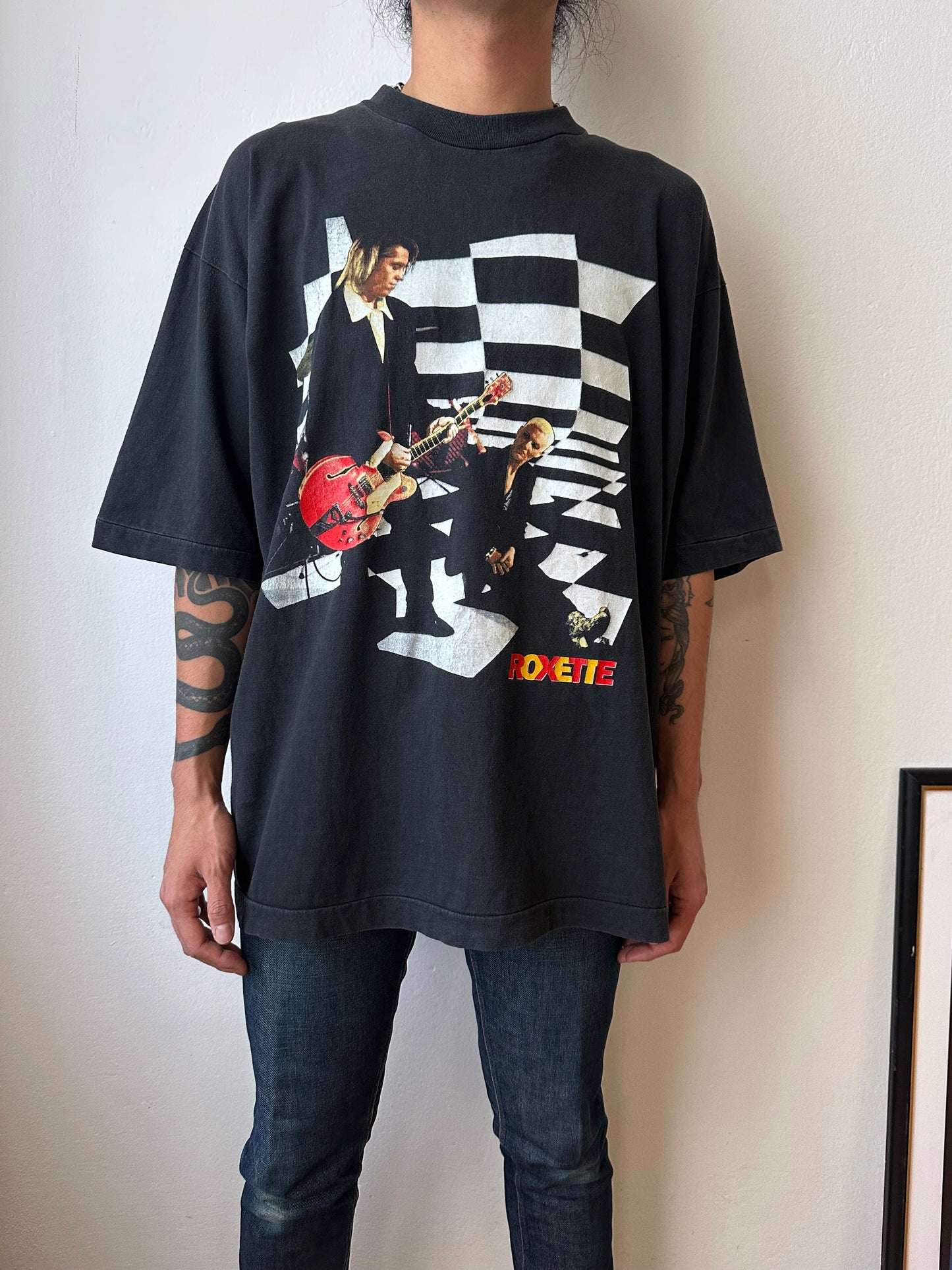 90's Roxette Band T shirt Tee Vintage Toto Praha Antique shop Vintage clothing store Showroom Prague プラハ 90年代 バンド Tシャツ Black 黒  ロンT ヴィンテージ ユーロ古着 古着卸 古着屋 