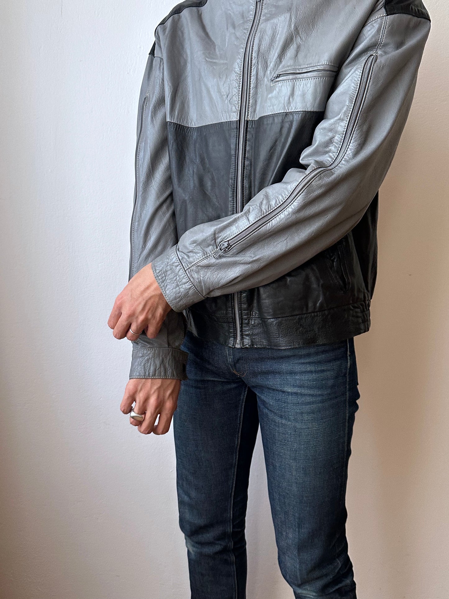 80's Leather Jacket Two tone Made in Italy Gray Black Toto Vintage clothing store Antique shop Praha Prague Italian 80年代 古着屋 プラハ ユーロ古着 古着卸 ヨーロッパ古着 フランス買い付け イタリア製