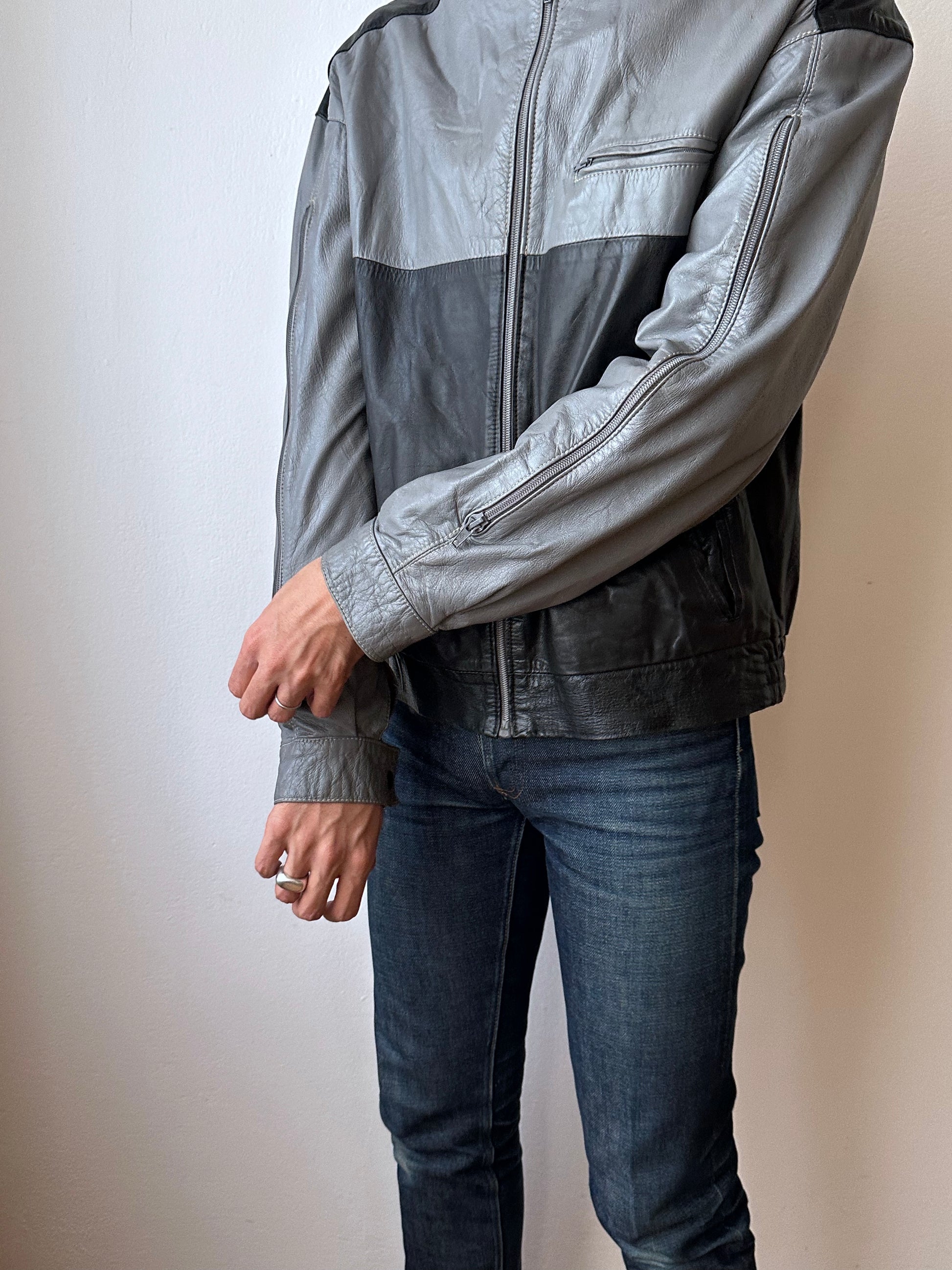 80's Leather Jacket Two tone Made in Italy Gray Black Toto Vintage clothing store Antique shop Praha Prague Italian 80年代 古着屋 プラハ ユーロ古着 古着卸 ヨーロッパ古着 フランス買い付け イタリア製