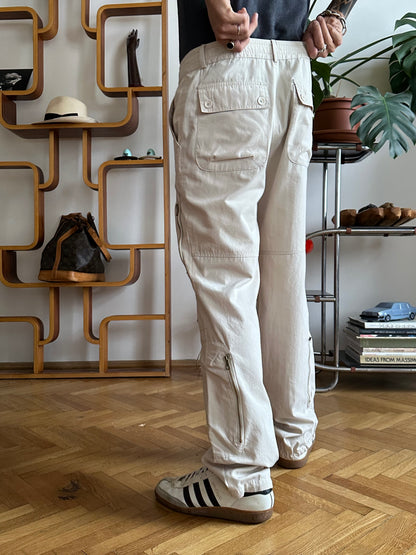 Toto Praha Vintage clothing shop Antique shop 古着屋 プラハ Showroom appointment Prague ユーロ古着 ヨーロッパ古着 古着卸 ヴィンテージ