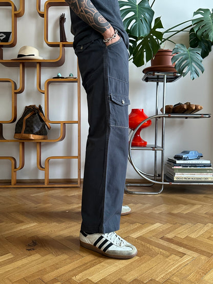 Toto Praha Vintage clothing shop Antique shop 古着屋 プラハ Showroom appointment Prague ユーロ古着 ヨーロッパ古着 古着卸 ヴィンテージ