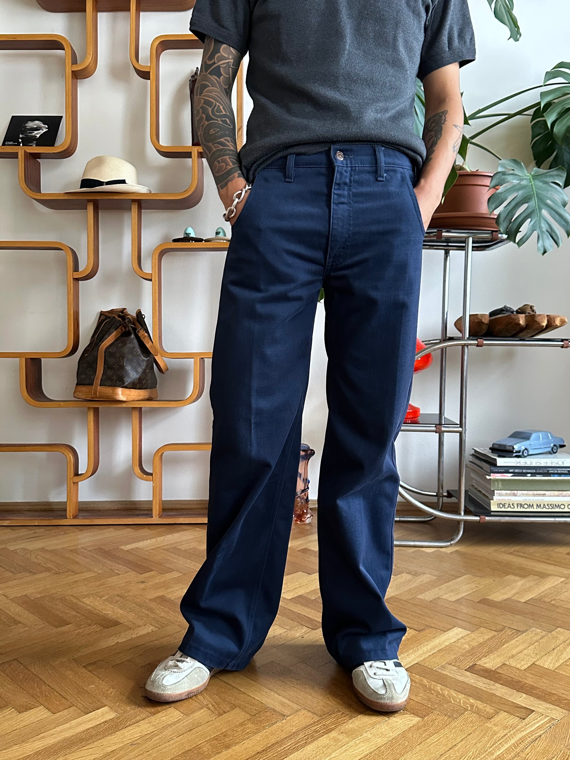 Big E Levi's 1970s 70's 70年代 リーバイス ビッグイー Toto Praha Vintage clothing shop Antique shop 古着屋 プラハ Showroom appointment Prague ユーロ古着 ヨーロッパ古着 古着卸 ヴィンテージ