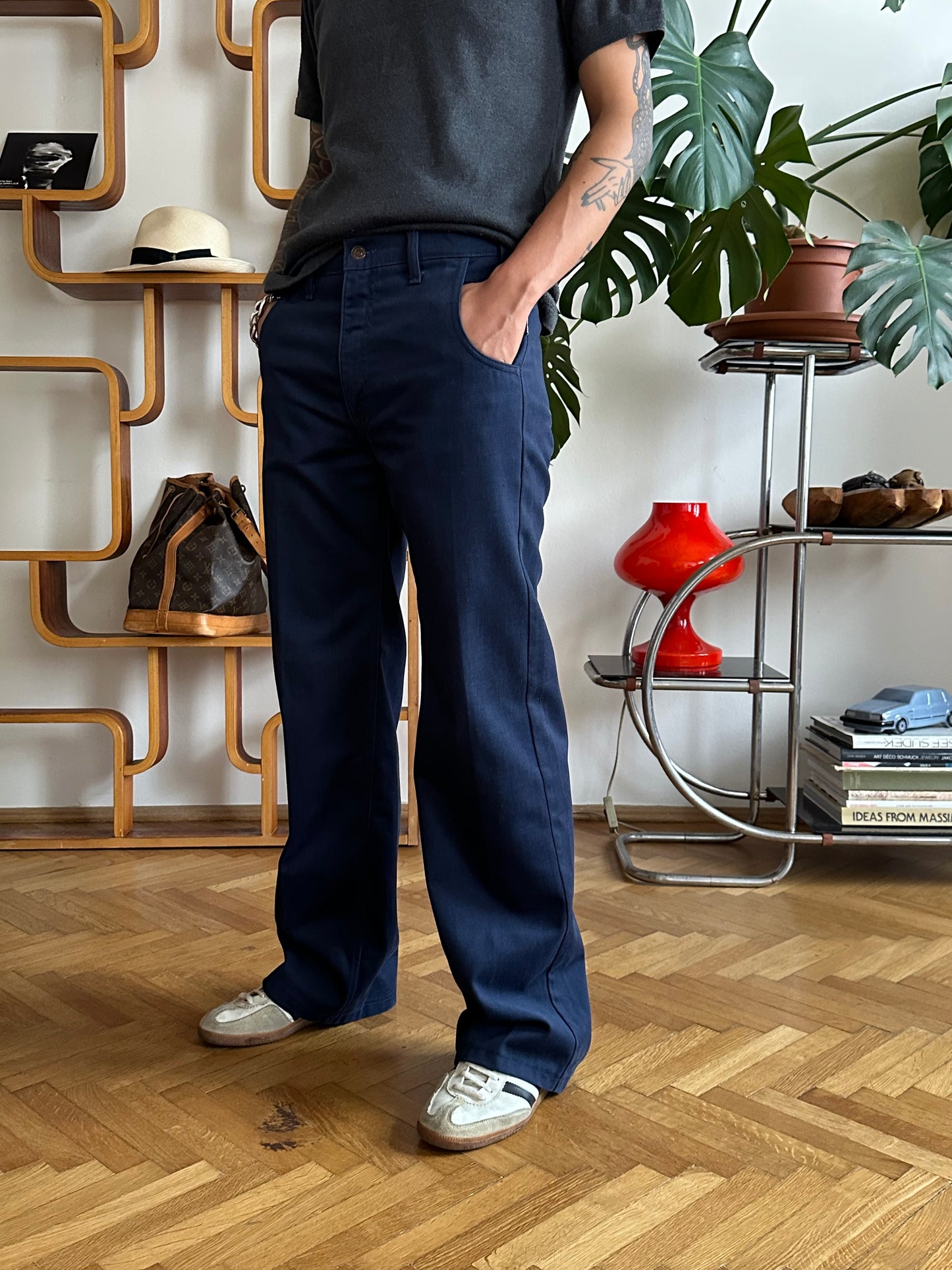 Big E Levi's 1970s 70's 70年代 リーバイス ビッグイー Toto Praha Vintage clothing shop Antique shop 古着屋 プラハ Showroom appointment Prague ユーロ古着 ヨーロッパ古着 古着卸 ヴィンテージ