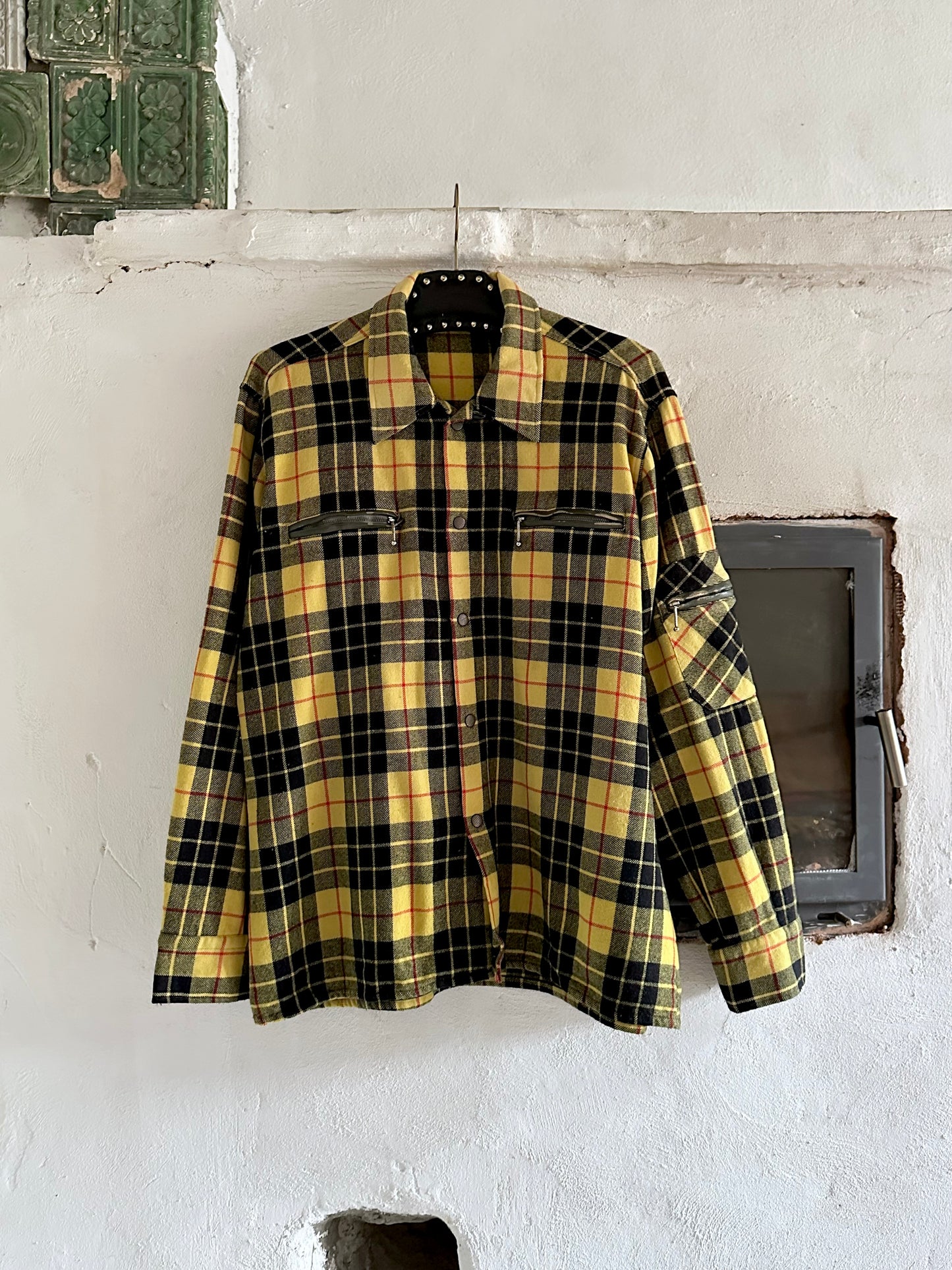 Italy plaid shirt with 3 pockets