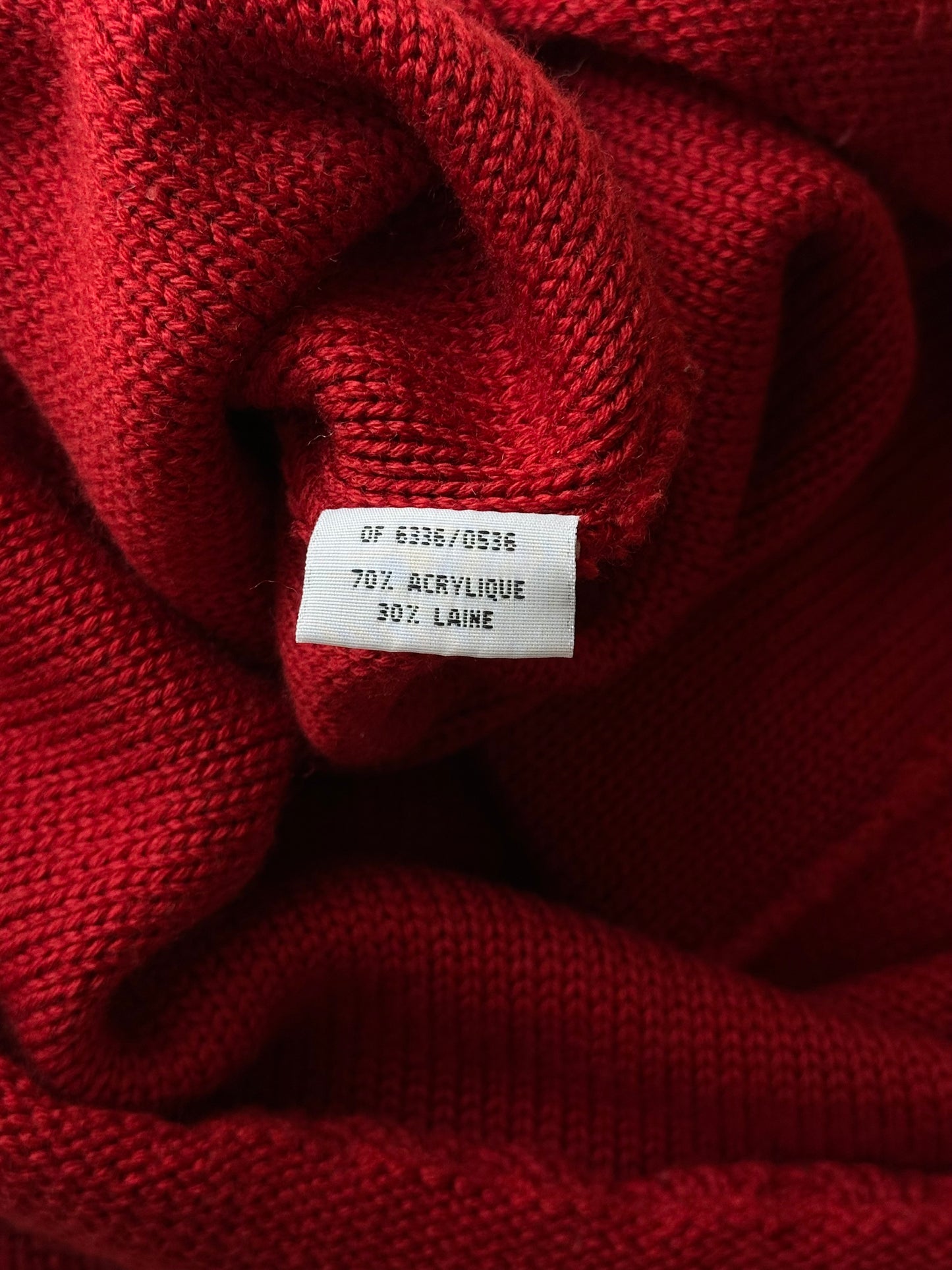 90s hooked bib sweater