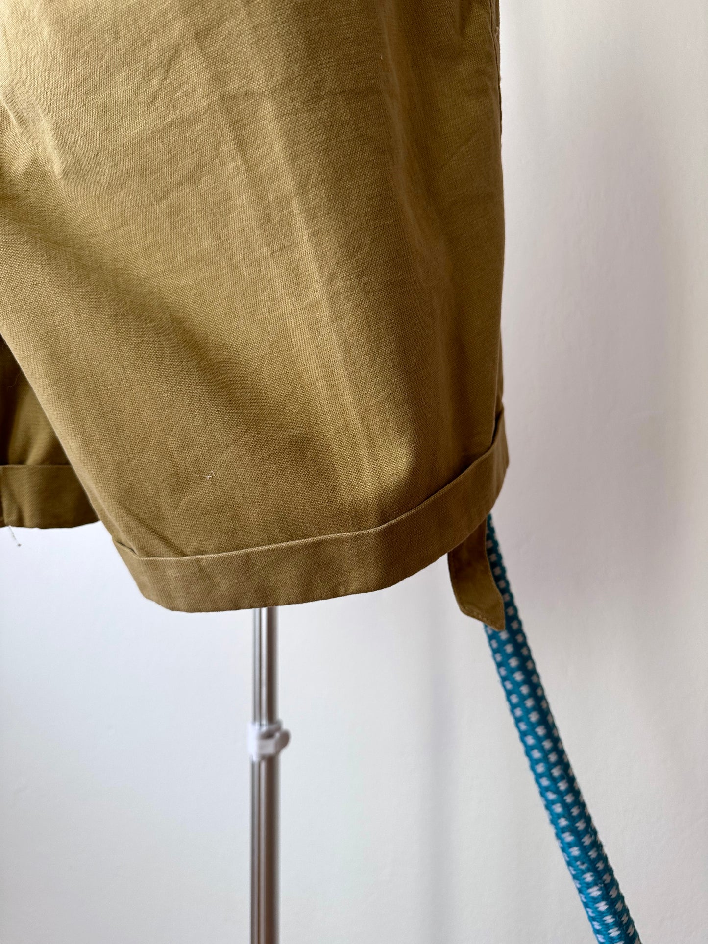 70s Italy beige , Dead stock.w32