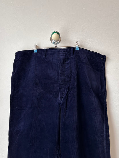 Vintage East German Corduroy work trousers Toto Praha Vintage clothing store Antique shop 70's 80's Germany over sized Prague 古着屋 プラハ ドイツワーク コーデュロイ ヴィンテージ 古着 アンティークショップ ユーロ古着 ユーロワーク フランス買い付け 古着卸 Showroom ショールーム 予約製 appointment 