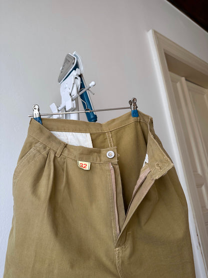 70s Italy beige , Dead stock.w32