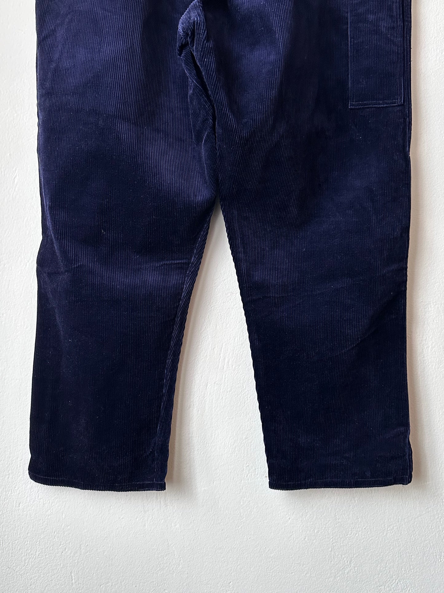 Deadstock king sized East‑German corduroy work trousers Navy - w47