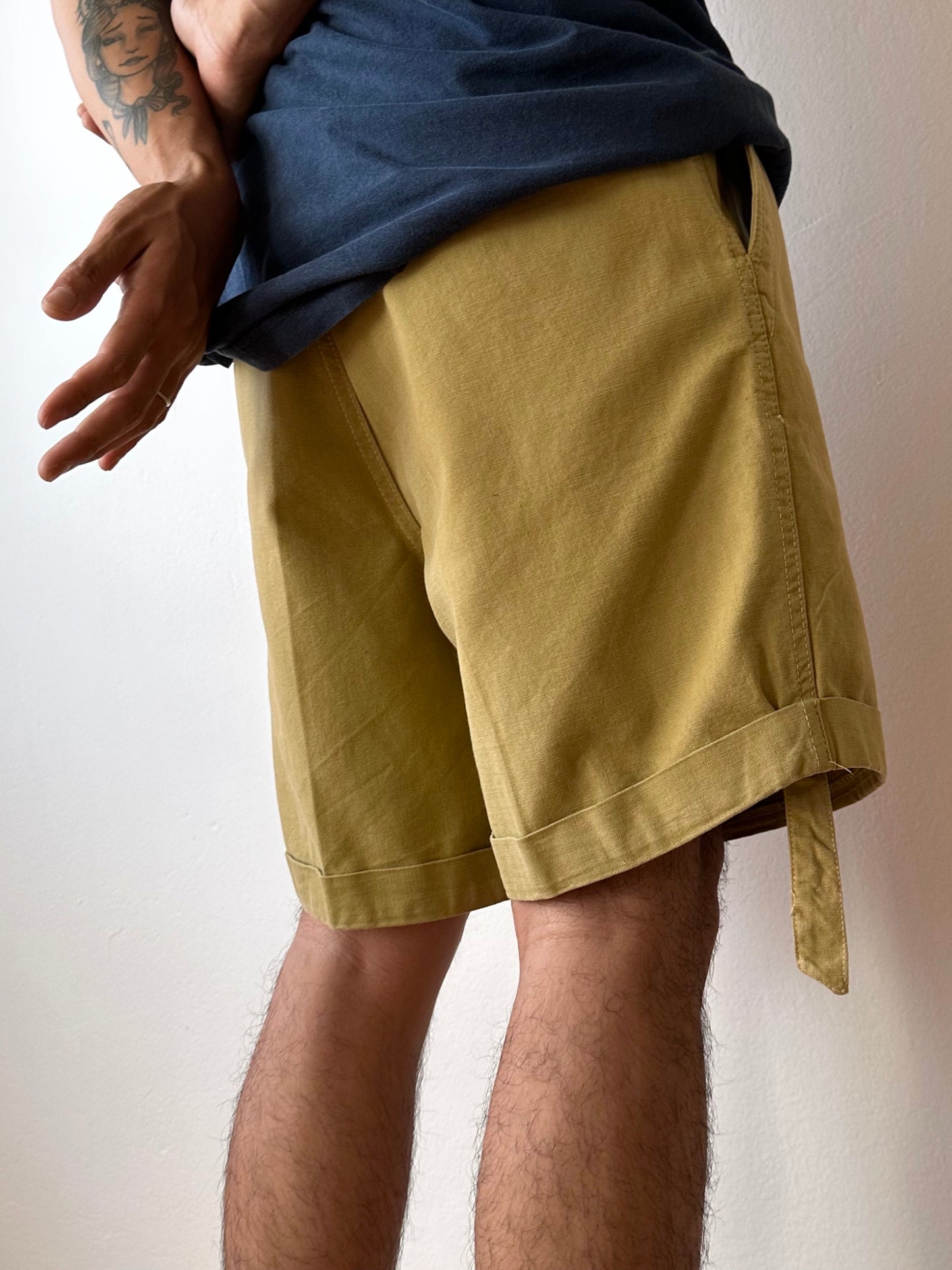 70s Italy beige , Dead stock.w32