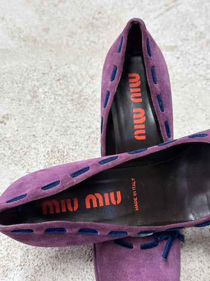 2000's miu miu suede heels