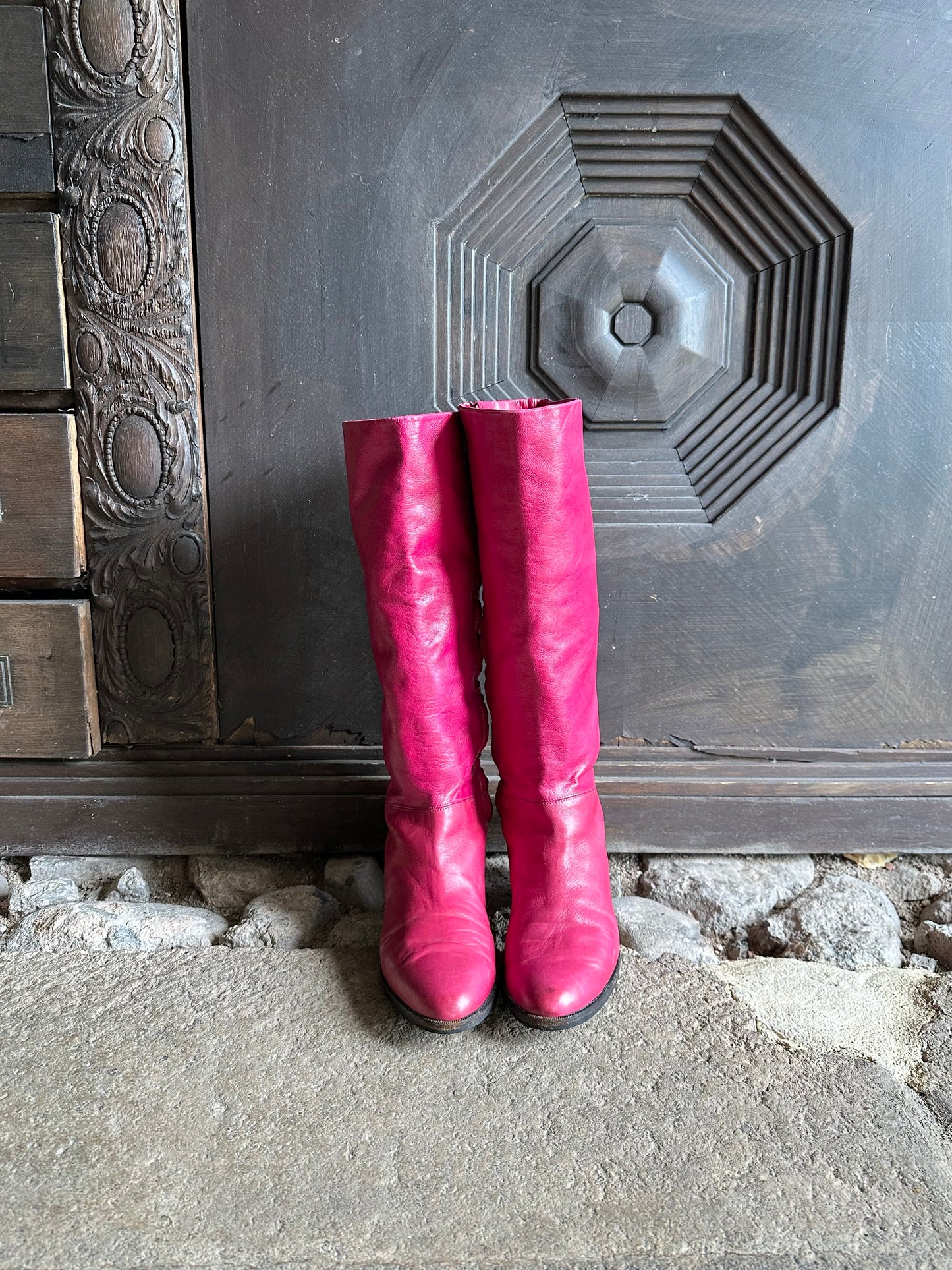Italy magenta leather boots - 40