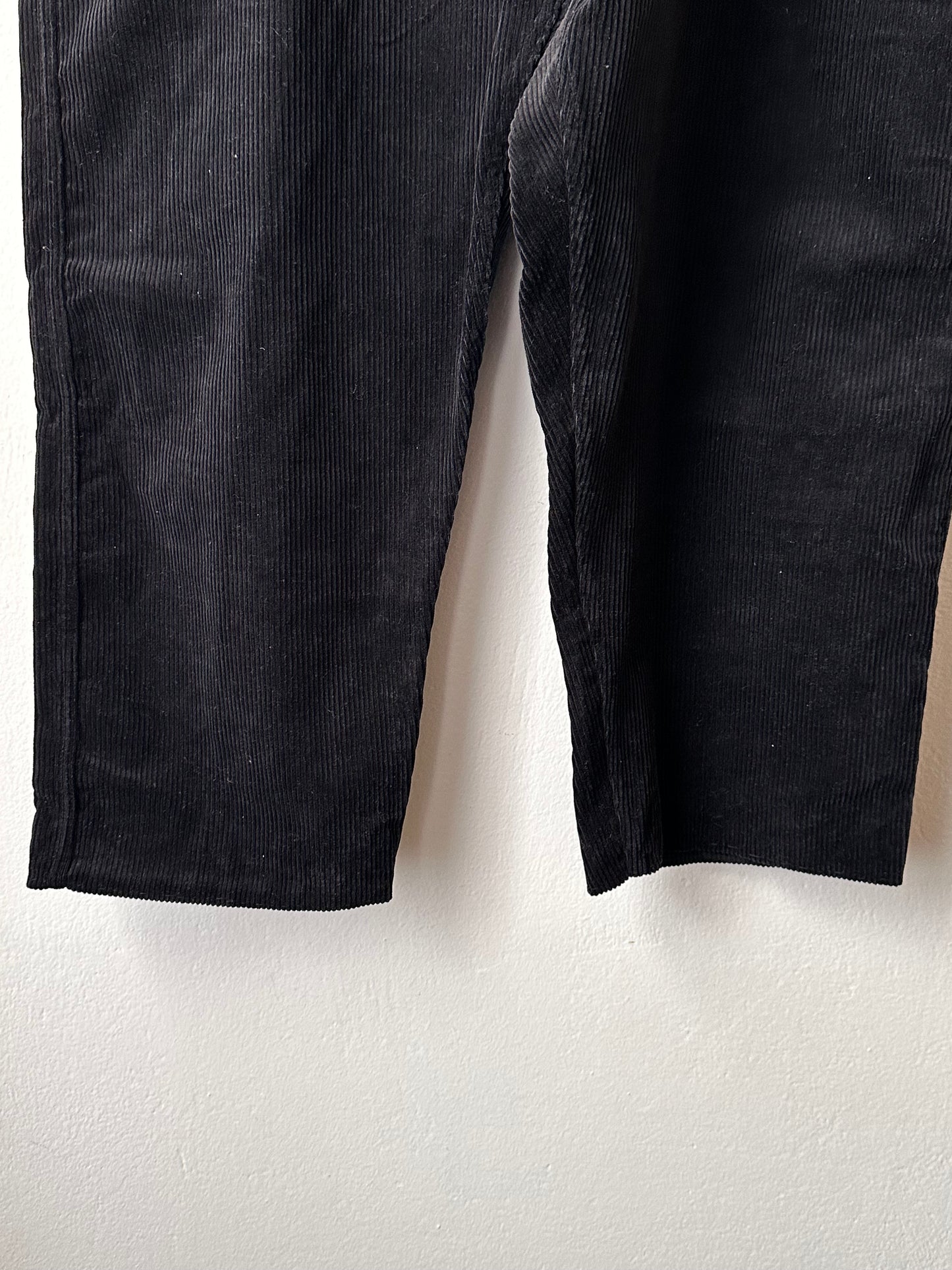 Deadstock king sized East‑German corduroy work trousers Black - w44
