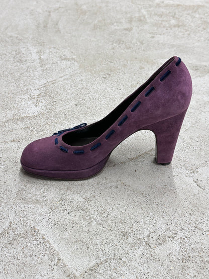 2000's miu miu suede heels