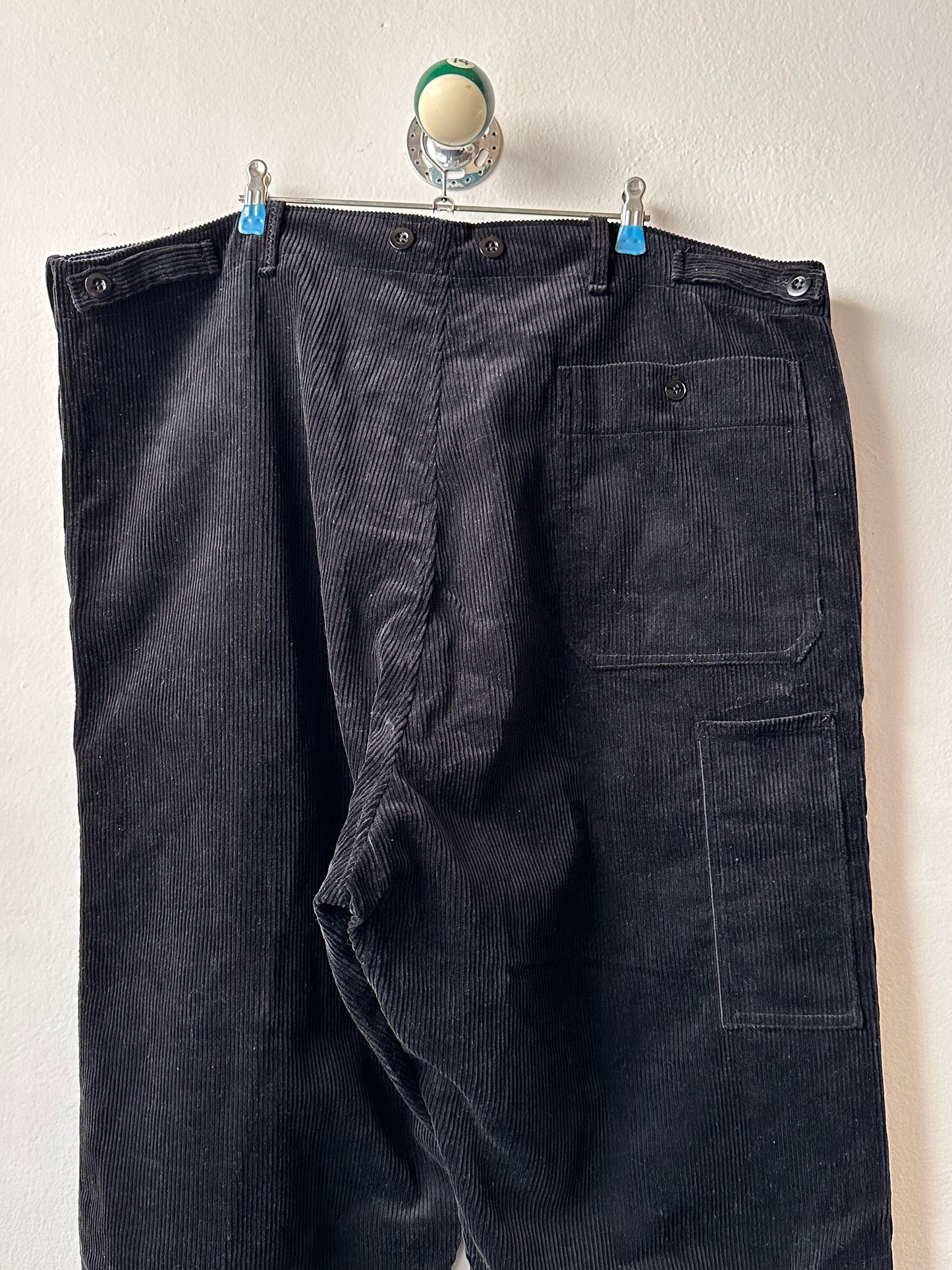 Deadstock king sized East‑German corduroy work trousers Black - w44