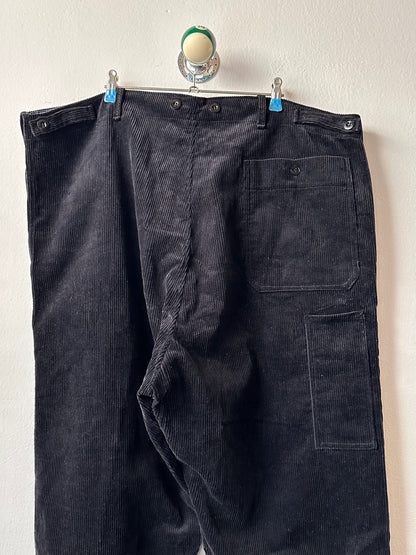 Deadstock king sized East‑German corduroy work trousers Black - w44