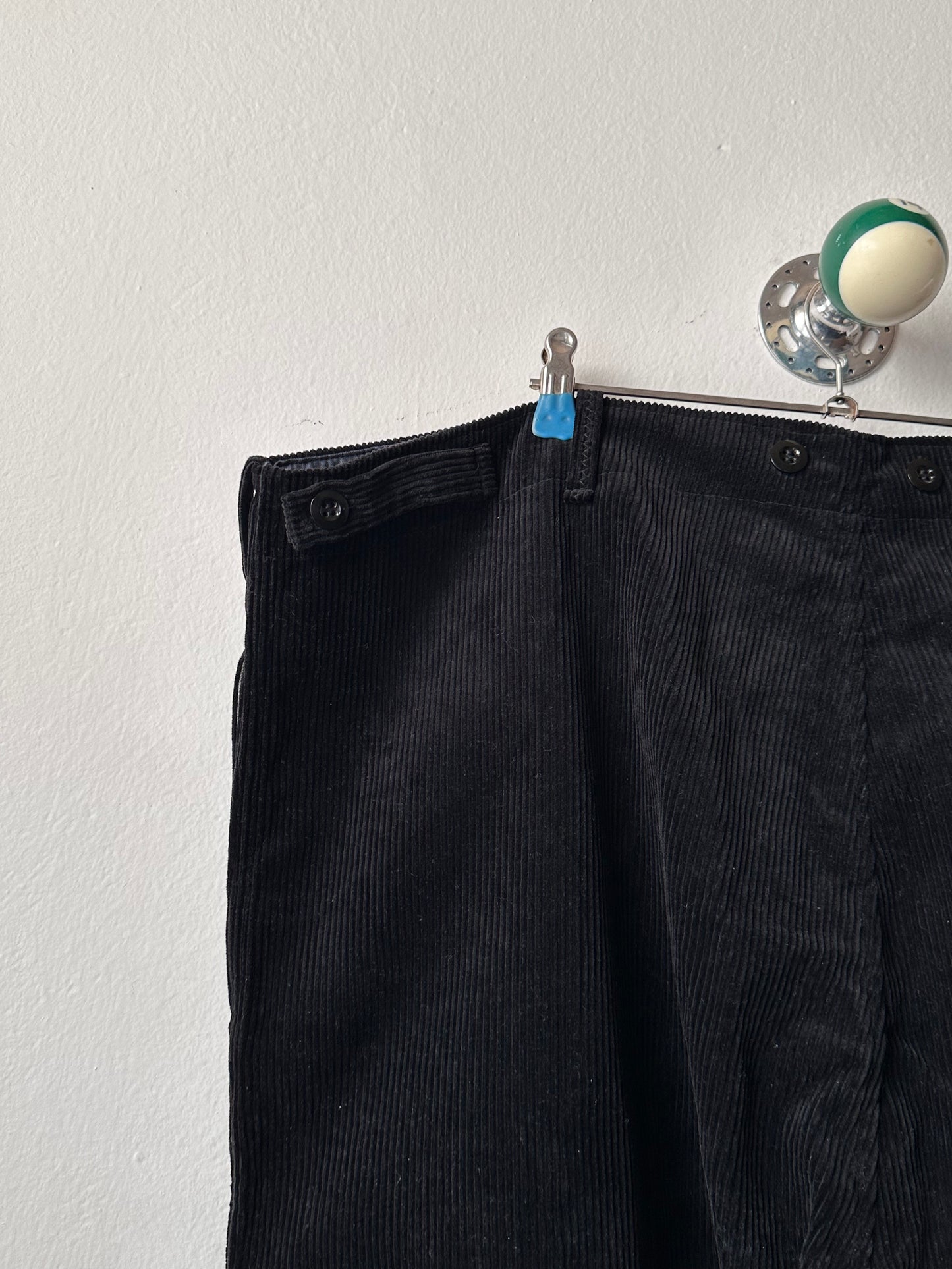 Deadstock king sized East‑German corduroy work trousers Black - w44