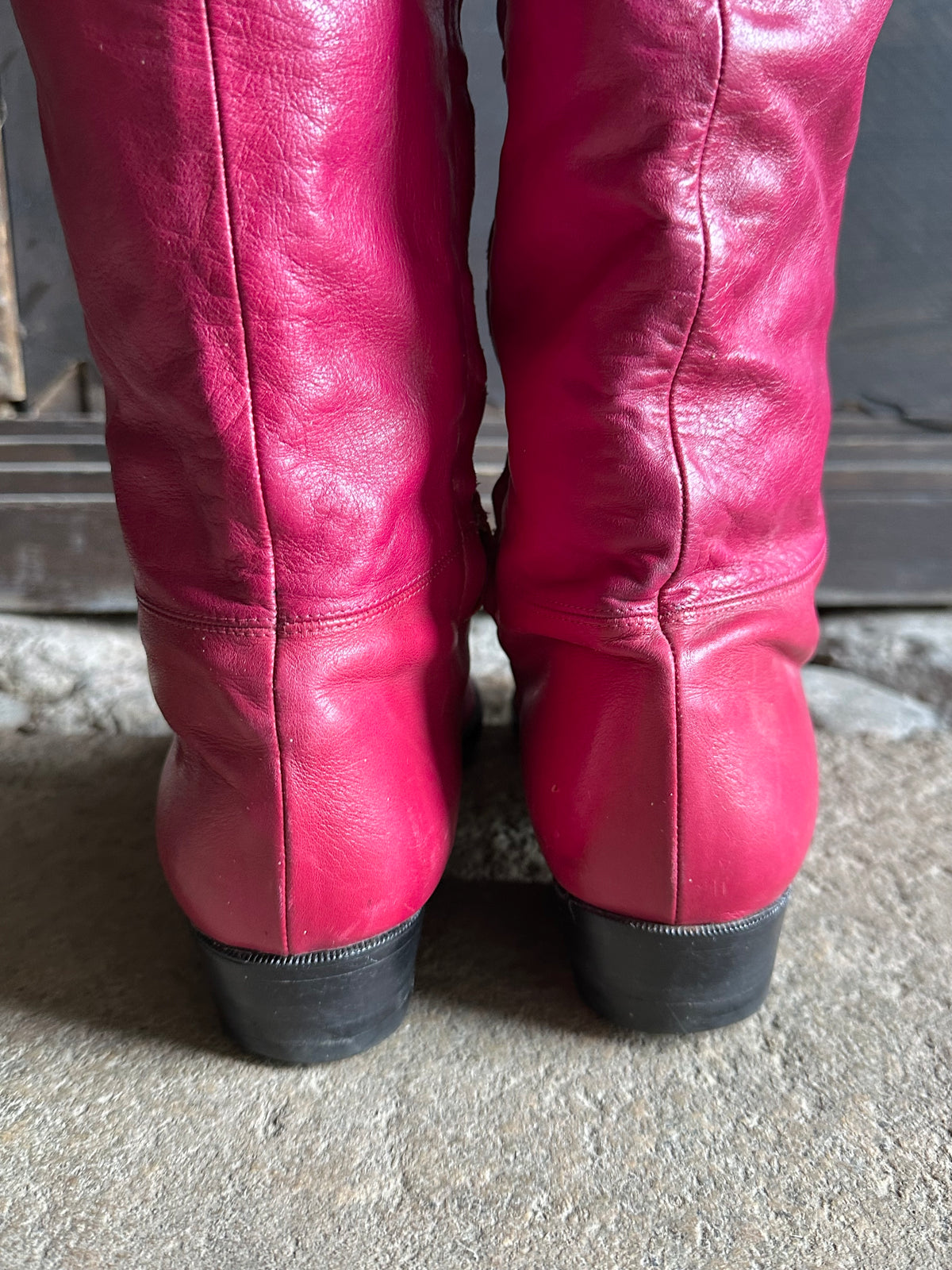 Italy magenta leather boots - 40
