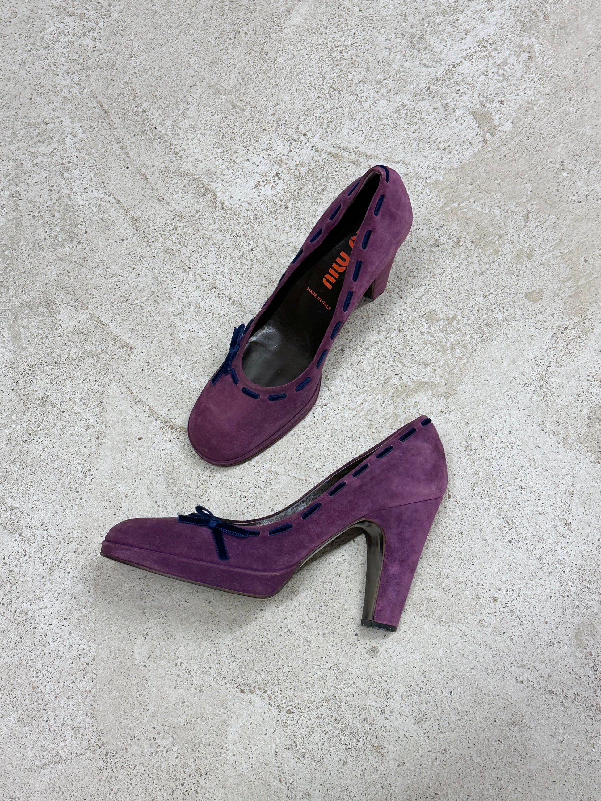 miu miu miuccia prada heels purple suede leather shoes vintage 2000s 2000's made in Italy ミュウミュウ プラダ ミウッチャ ヒール パンプス レザー スエード パープル イタリア