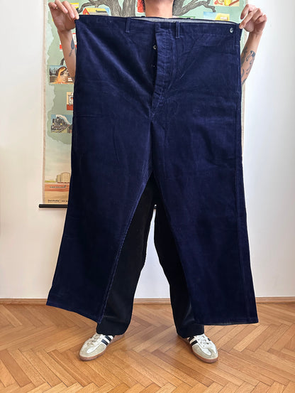 Vintage East German Corduroy work trousers Toto Praha Vintage clothing store Antique shop 70's 80's Germany over sized Prague 古着屋 プラハ ドイツワーク コーデュロイ ヴィンテージ 古着 アンティークショップ ユーロ古着 ユーロワーク フランス買い付け 古着卸 Showroom ショールーム 予約製 appointment 