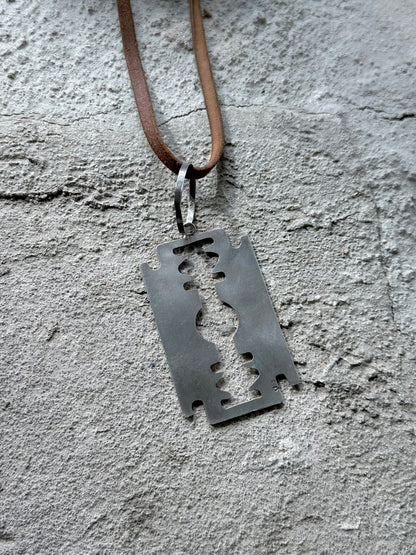 Biiig razor blade Ag925