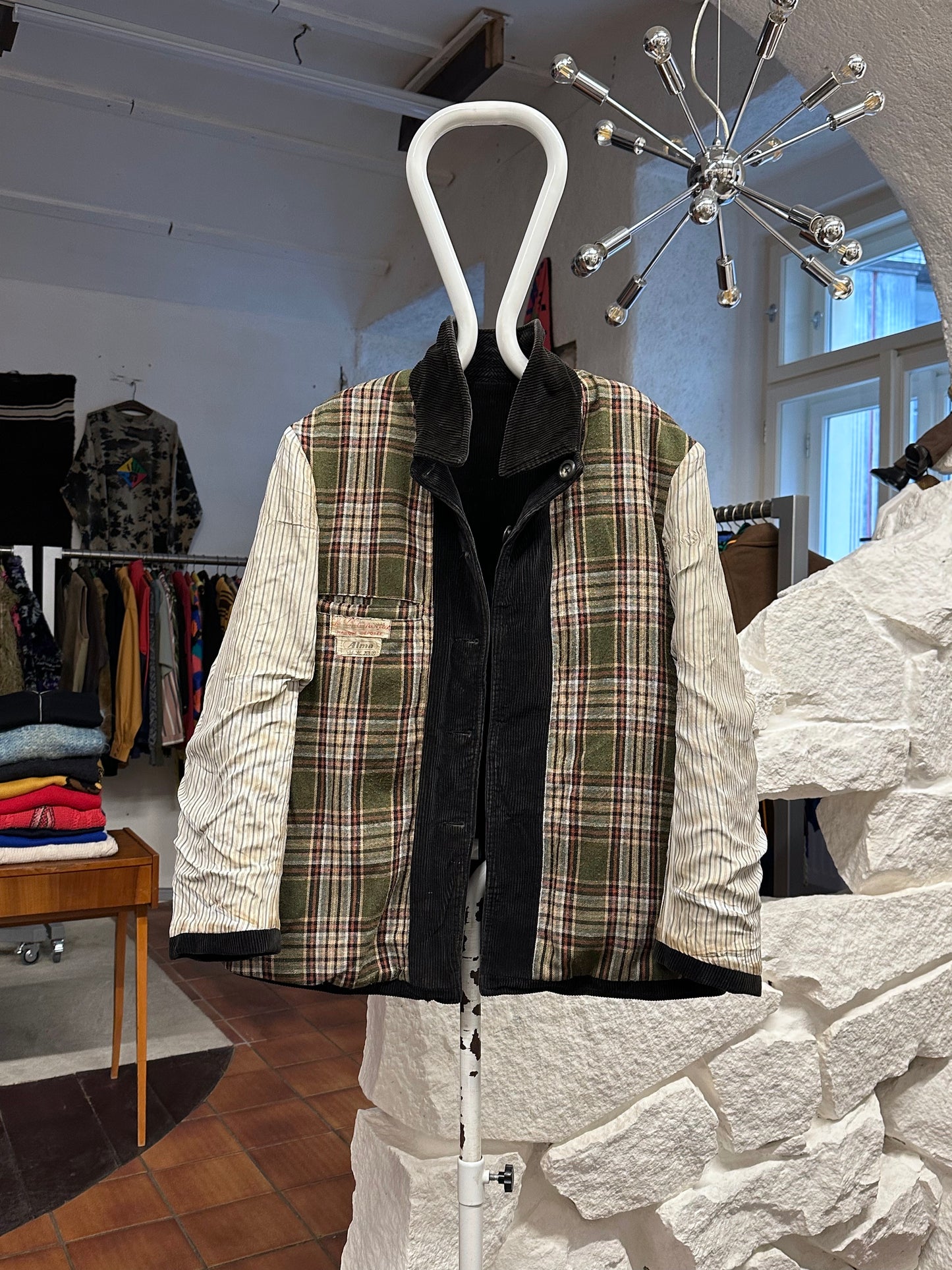 50's 60's 50年代 60年代 Hunting Jacket Made in France French vintage フレンチヴィンテージ Toto Praha 古着屋 プラハ Prague Vintage store Vintage clothing ハンティングジャケット フレンチワーク フランス買い付け 古着 ユーロ古着 ヨーロッパ古着 フランス古着 古着卸 Black corduroy コーデュロイ 黒