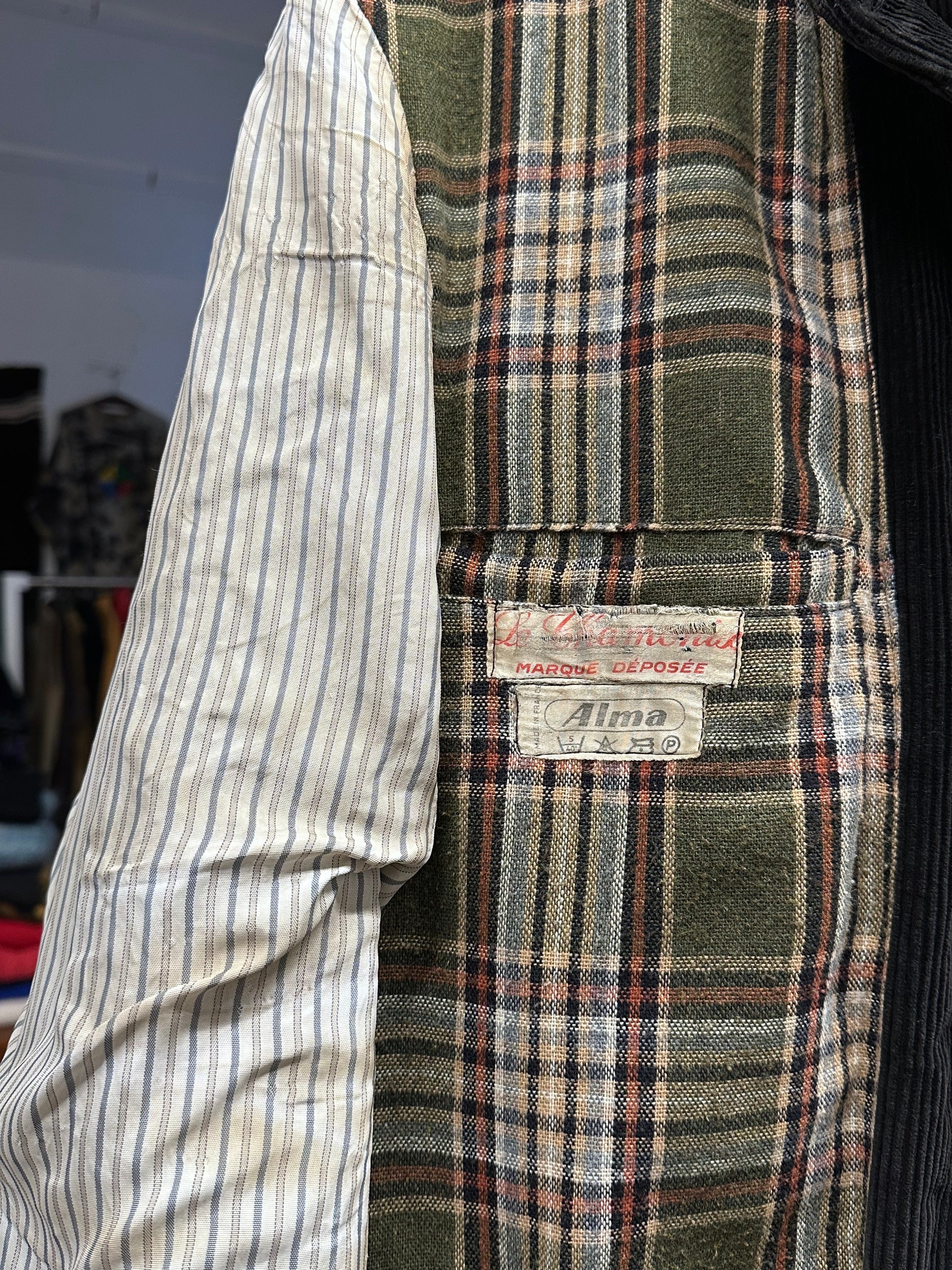 50's 60's 50年代 60年代 Hunting Jacket Made in France French vintage フレンチヴィンテージ Toto Praha 古着屋 プラハ Prague Vintage store Vintage clothing ハンティングジャケット フレンチワーク フランス買い付け 古着 ユーロ古着 ヨーロッパ古着 フランス古着 古着卸 Black corduroy コーデュロイ 黒