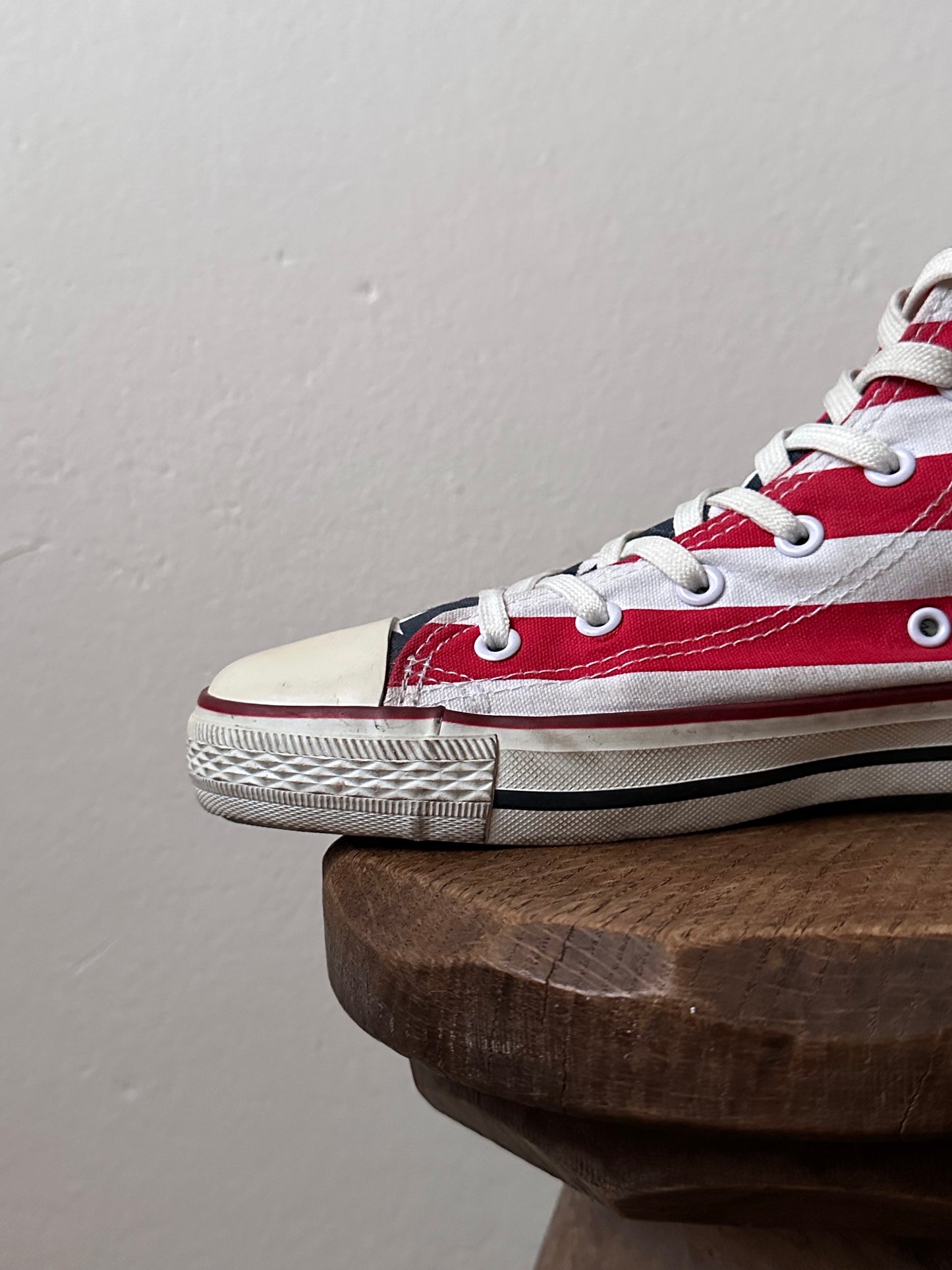 CONVERSE - sz 6